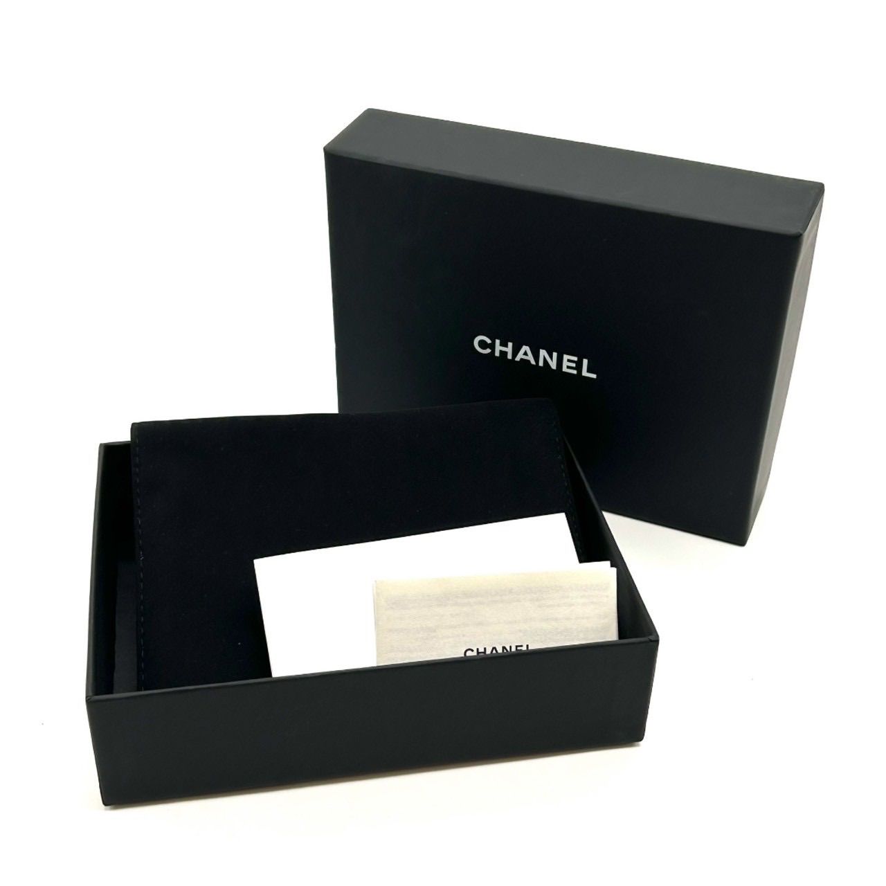 CHANEL シャネル マトラッセ キャビアスキン フラグメントケース