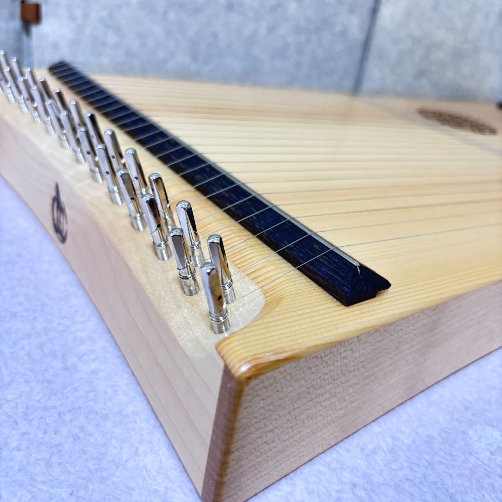 □【極美品】ヘルマンハープ 25弦 Hermann Veeh 弦楽器 Mタイプ - メルカリ