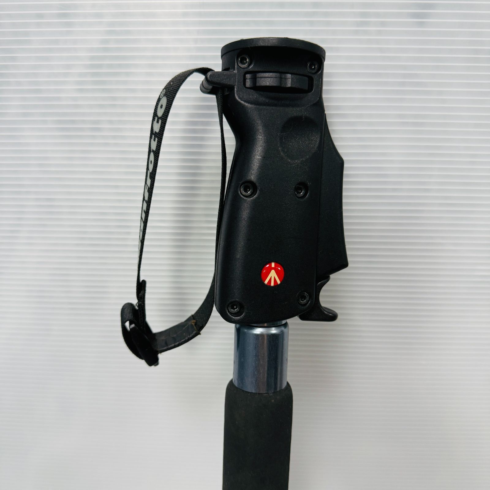 Manfrotto マンフロット 一脚 ネオテックプロフォト 685B Manfrotto 685B マンフロット 一脚 ネオテックプロフォト 稼働部確認