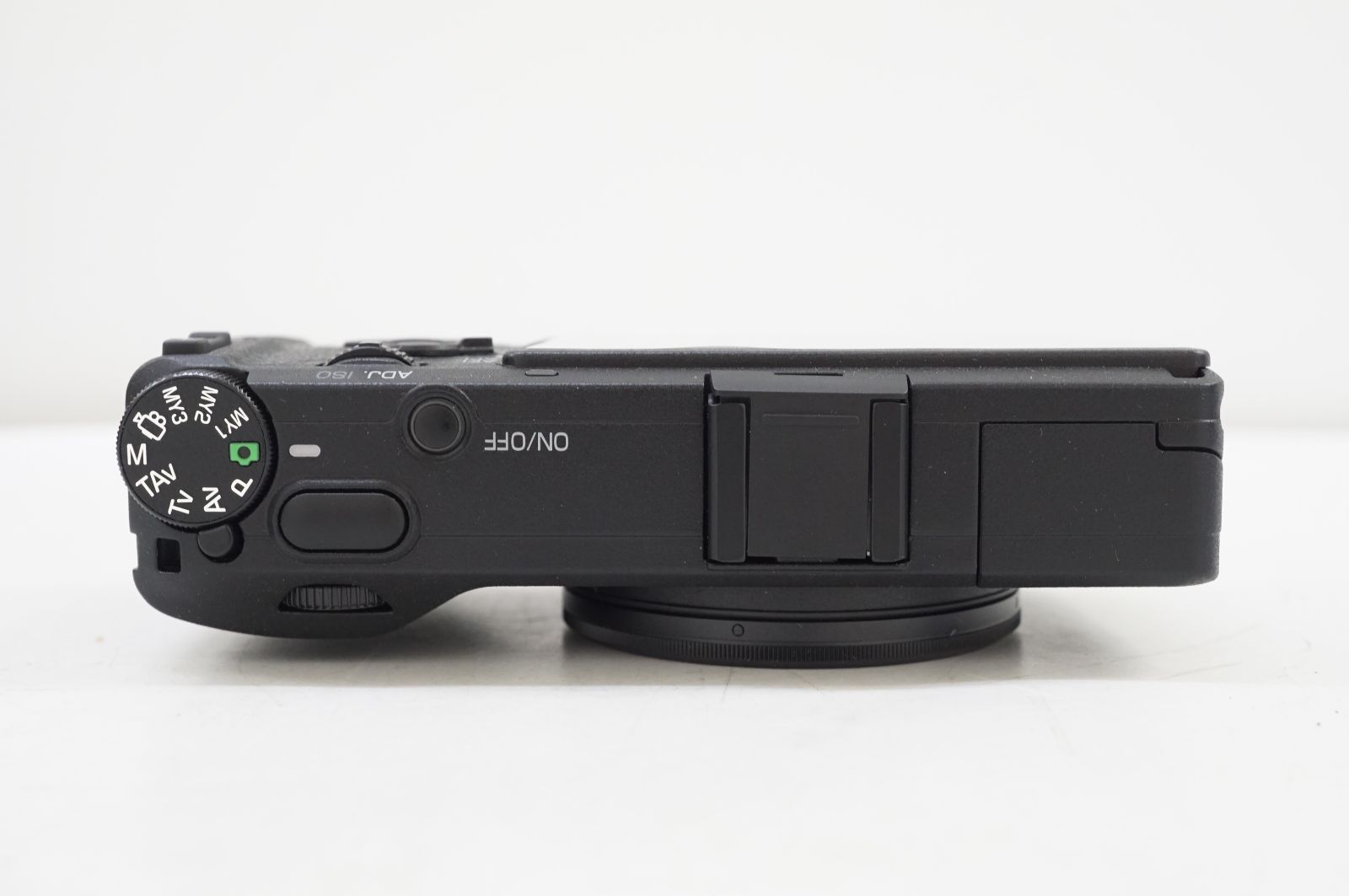 C242001)ほぼ未使用 RICOH GR APS-C ジャー 元箱付 コンパクトデジタル