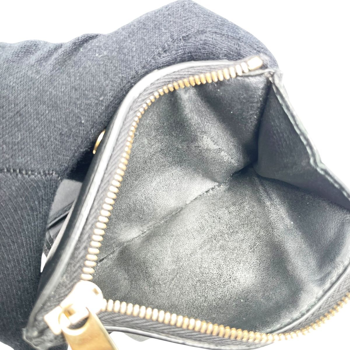 中古】 Bottega Veneta ボッテガヴェネタ イントレチャート 二つ折り