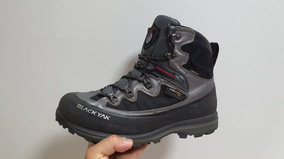 BLACK YAK ブラックヤク ゴアテックス 登山靴 280mm