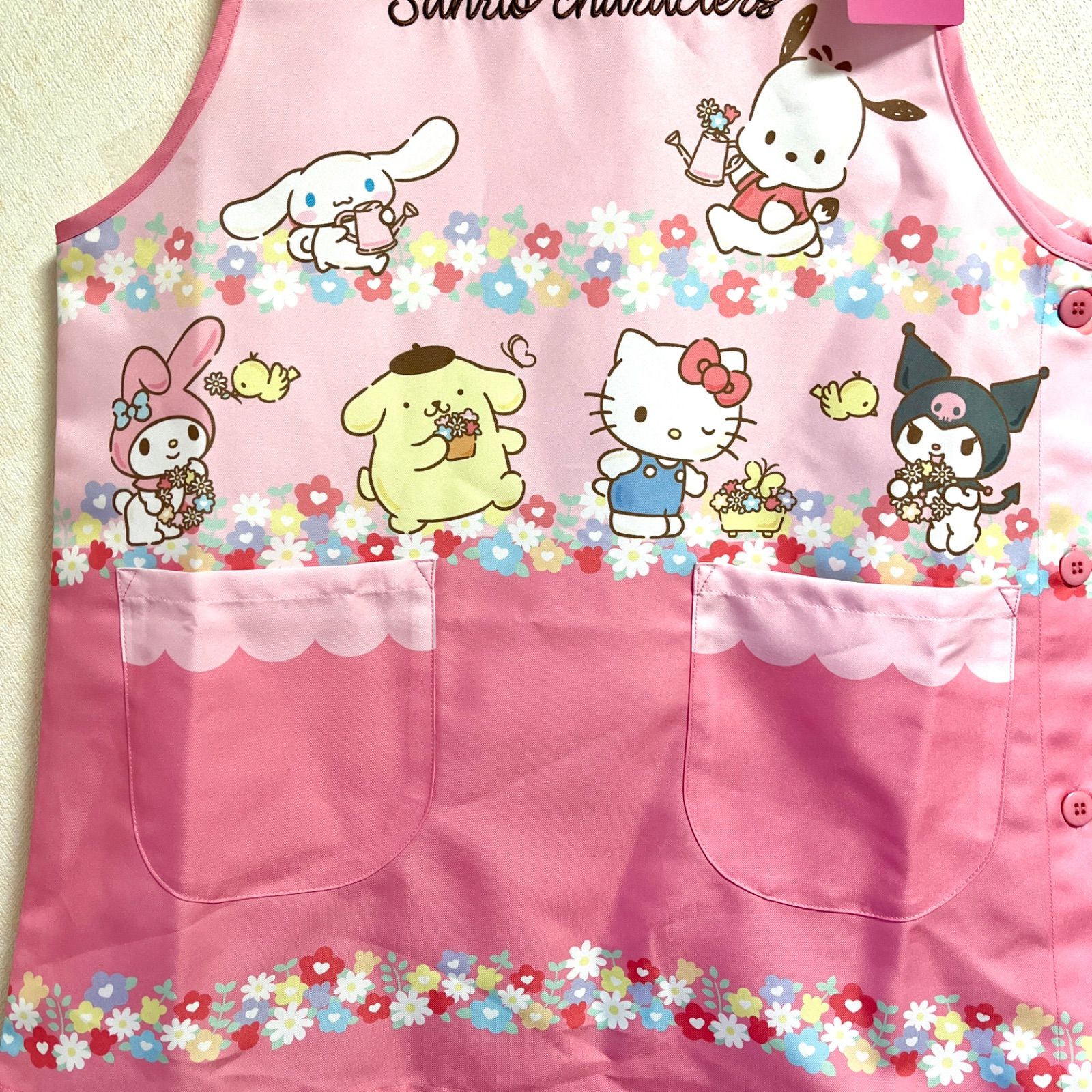 早い者勝ち 売切れごめんなさい ☆*ﾟサンリオキャラクター エプロン M