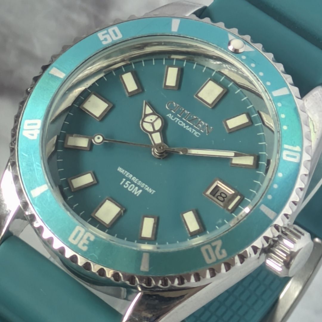 OH済 稼働品 CITIZEN シチズン 自動巻き 8200A搭載 カスタム ダイバーデザイン ターコイズ文字盤 ラバーベルト