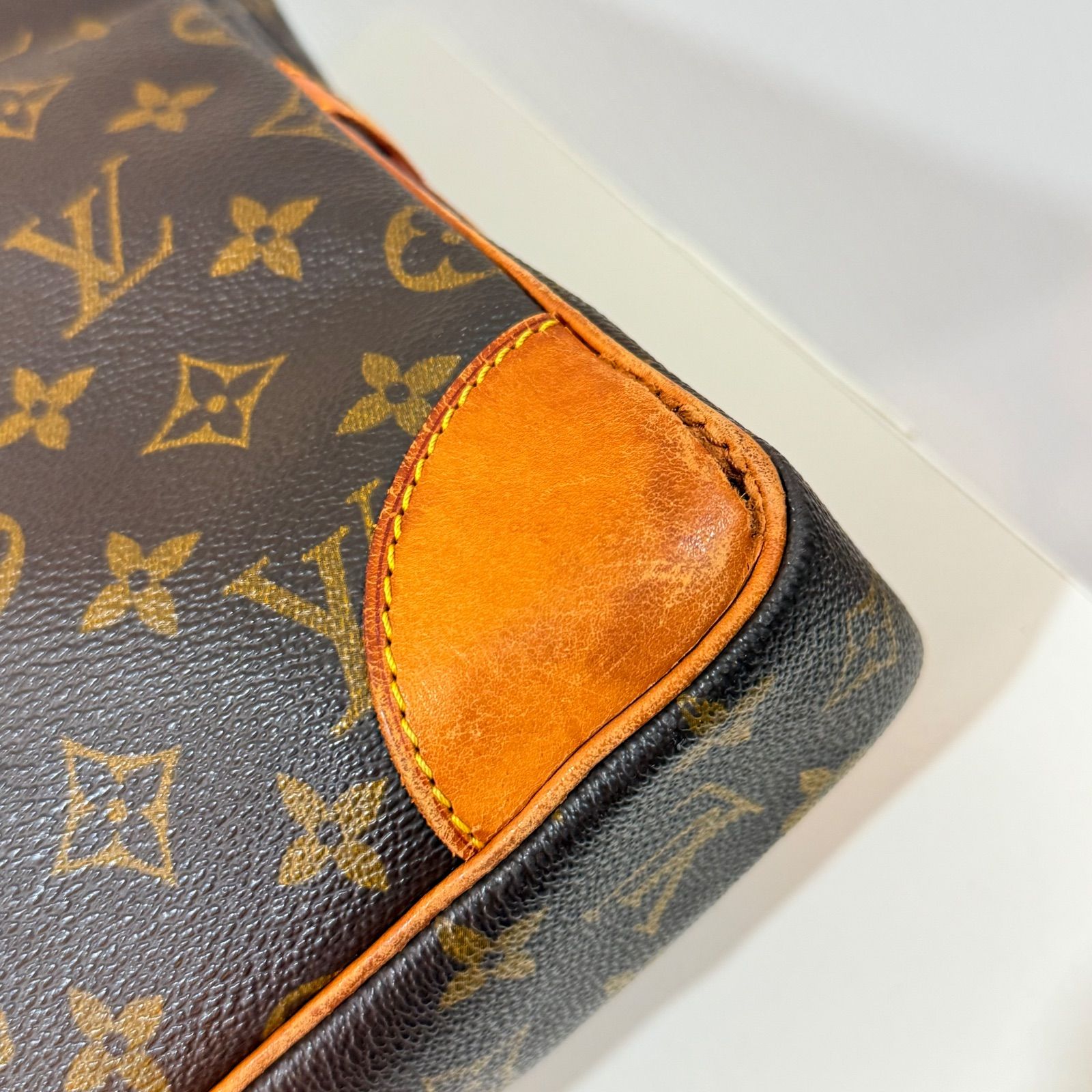 LOUIS VUITTON ルイヴィトン モノグラム ポルトドキュマン 美品 - メルカリ