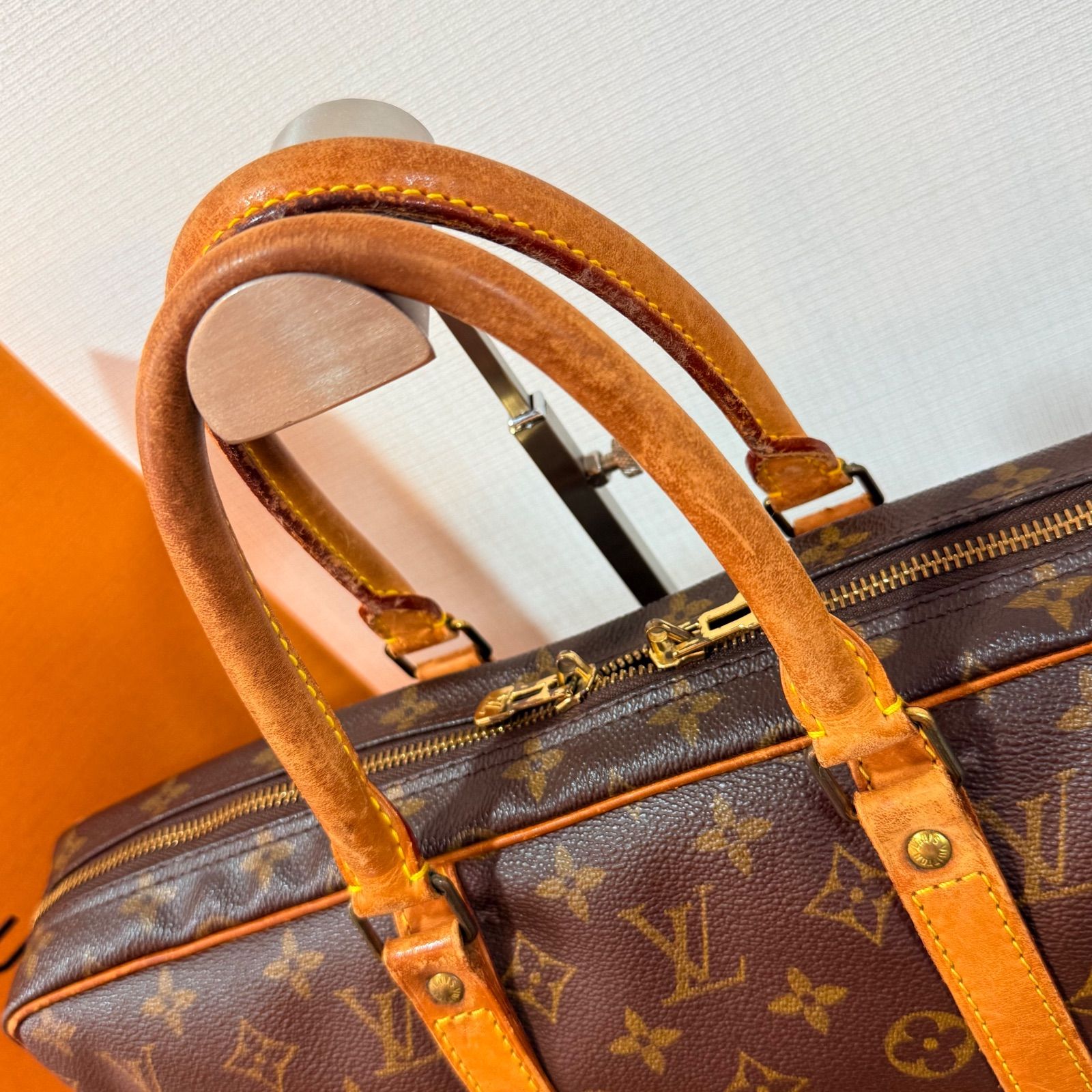 LOUIS VUITTON ルイヴィトン モノグラム ポルトドキュマン 美品 - メルカリ
