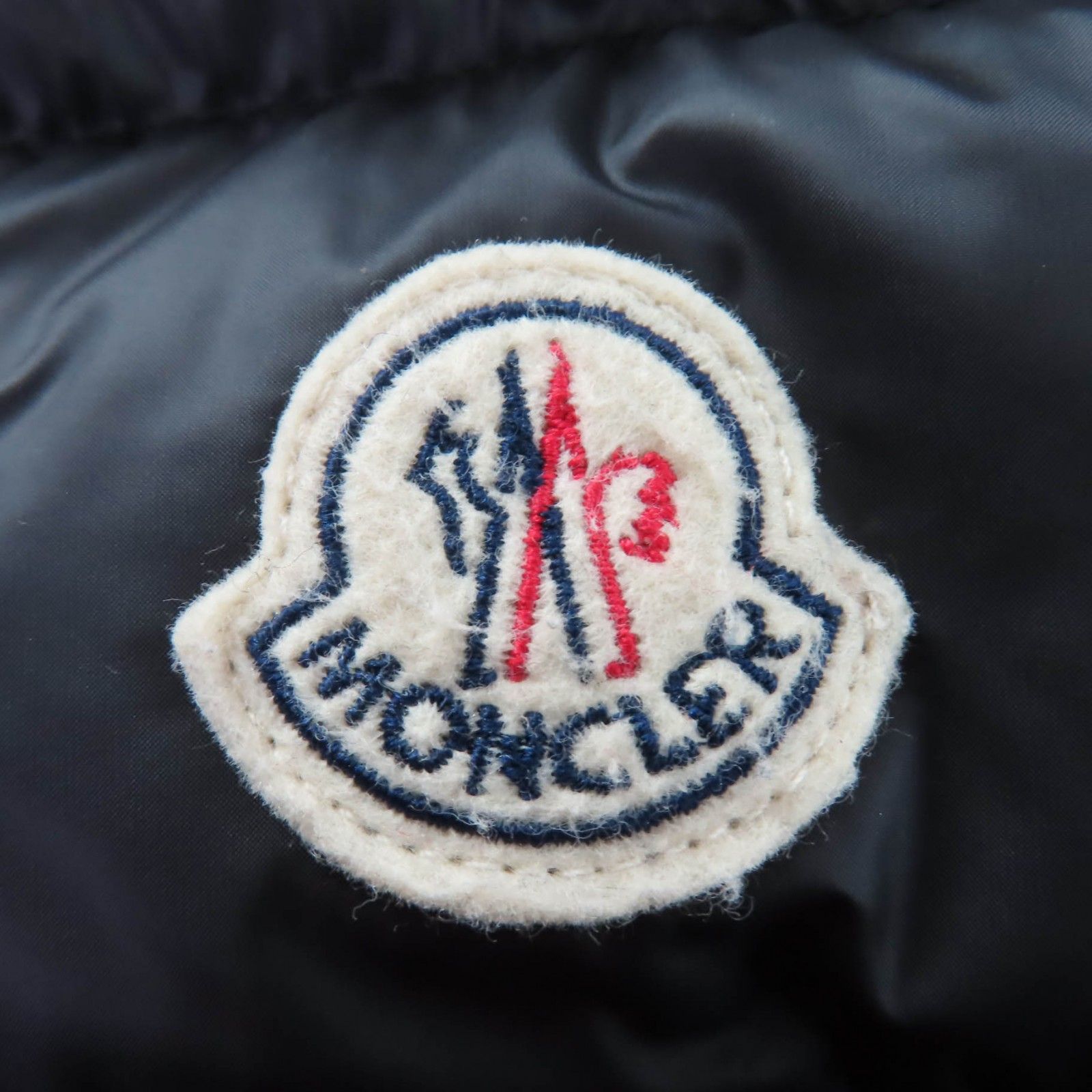 極美品☆MONCLER モンクレール HERMINE エルミンヌ ロゴワッペン 