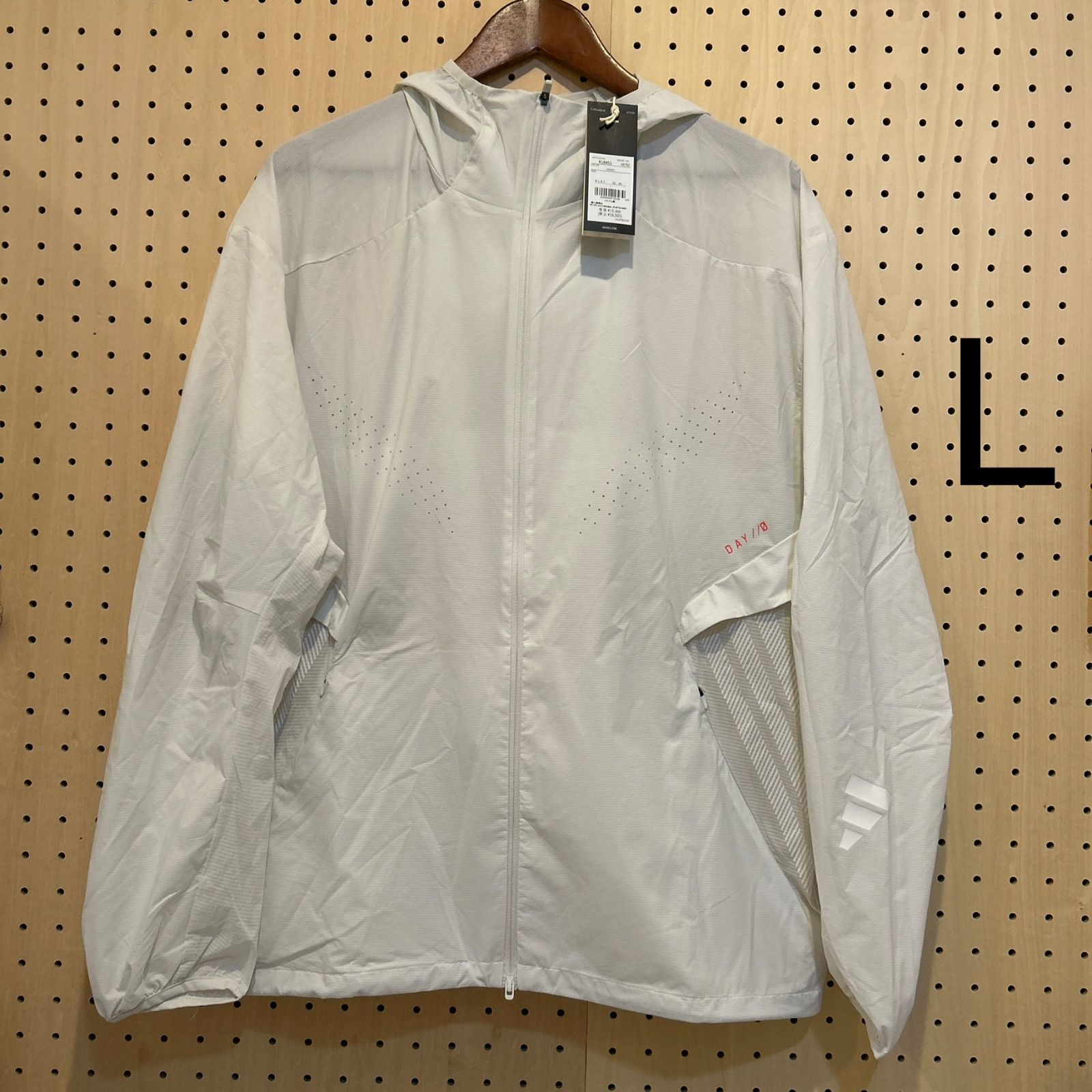 新品タグ付き アディダス ランニング ジャケット KU8453 メンズDAY//Ø ランニング ジャケット L（KU8453-KE752） - メルカリ