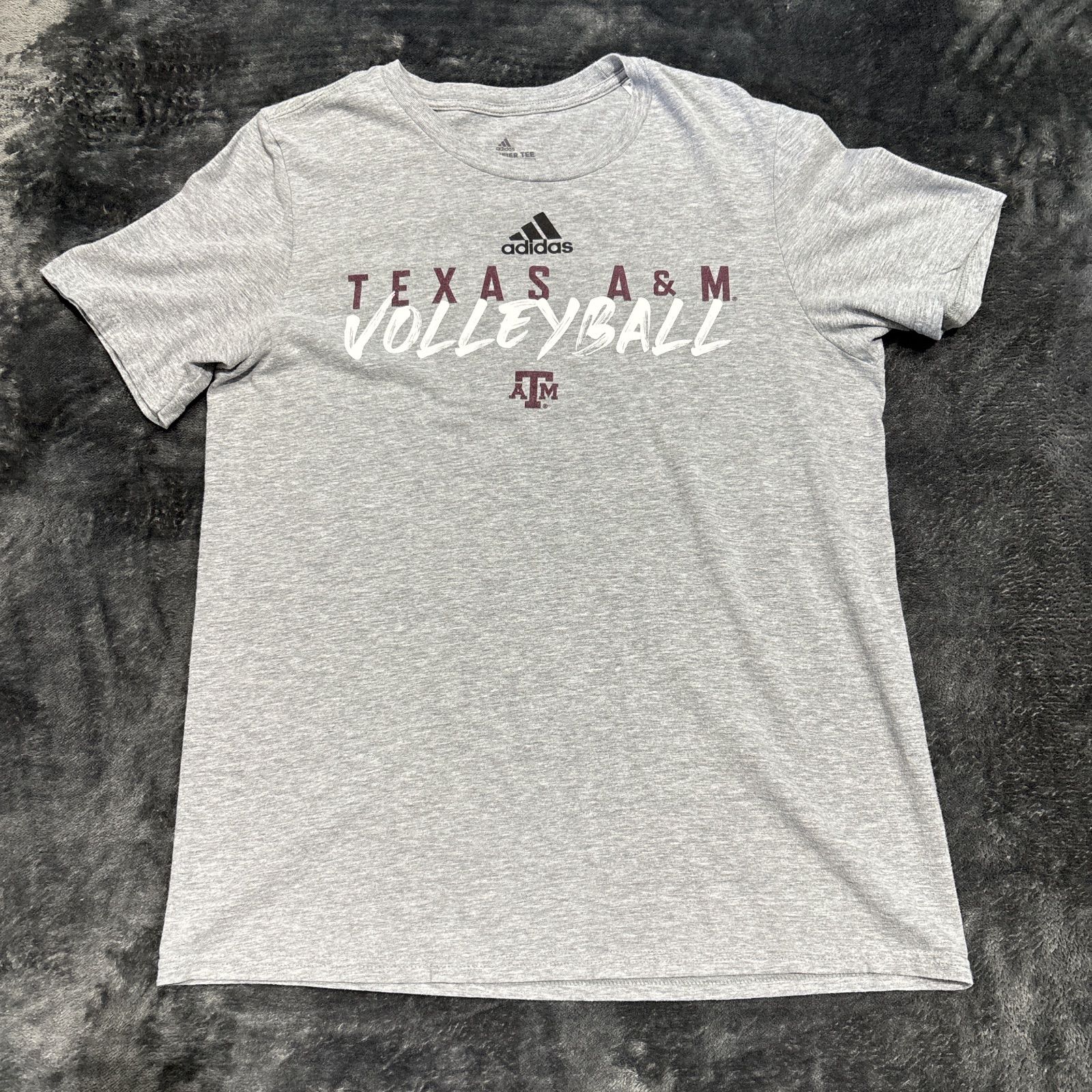 ☆【USED】USA古着 adidas アディダス TEXAS A&M VOLLEYBALL Tシャツ M