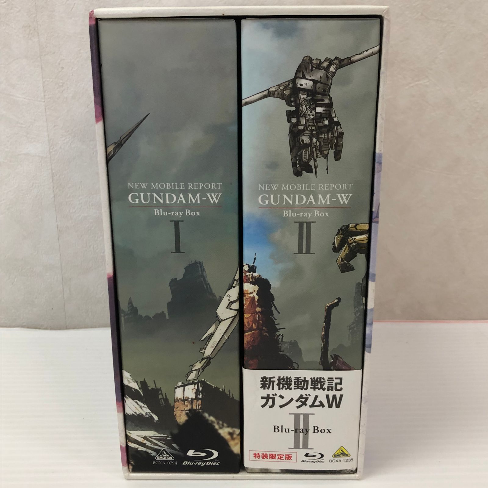 △【Blu-ray】 新機動戦記ガンダムW Blu-ray Box 2 特装限定版 中古品