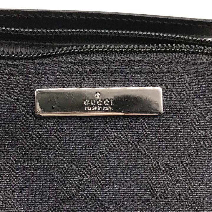 美品 GUCCI グッチ GGキャンバス アクセサリー ポーチ ショルダー