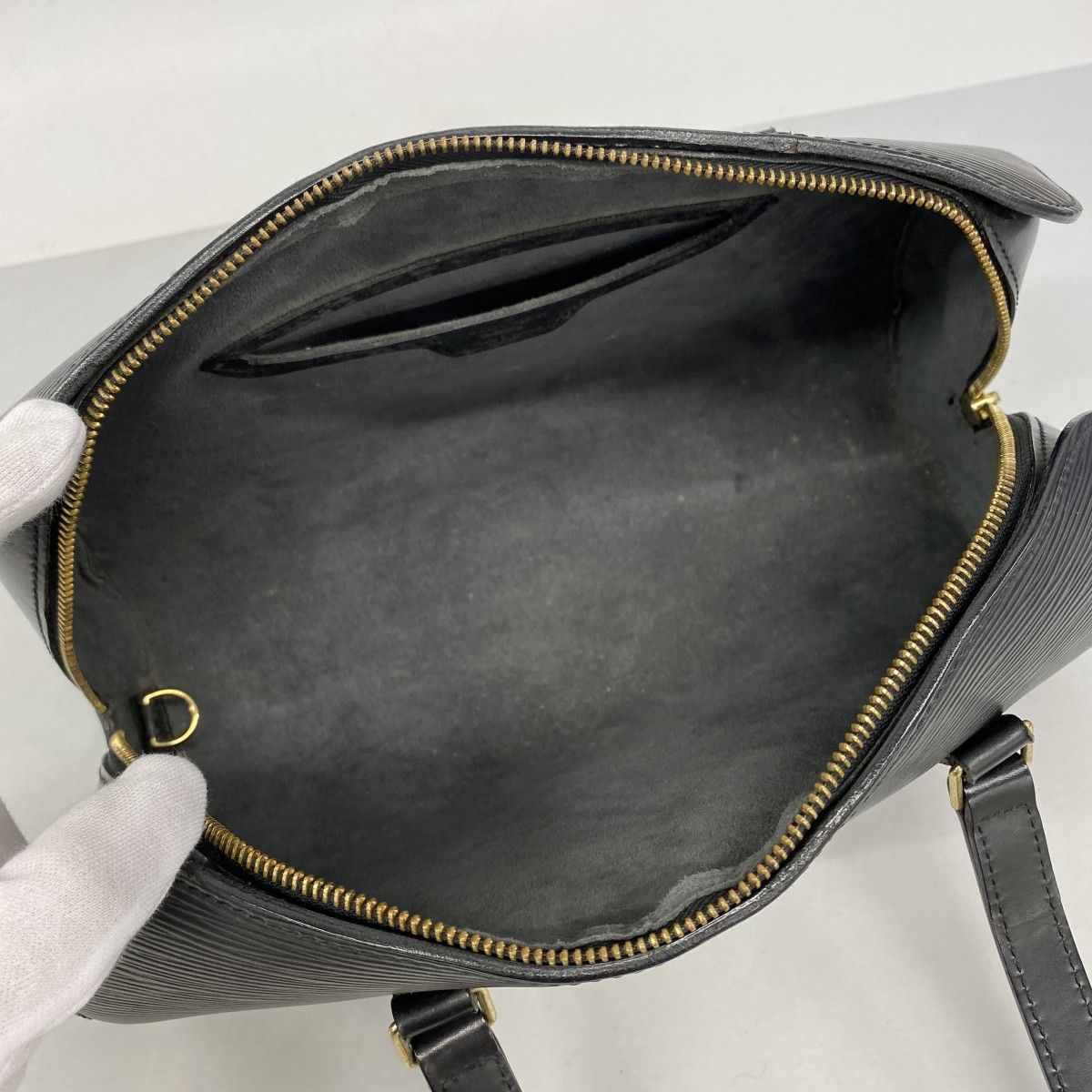 【極美品】ルイヴィトン スフロ エピ ドラム　ハンドバッグ　M52222 6fb2795-k】ルイヴィトン ハンドバッグ エピ スフロ M52222 ノワール