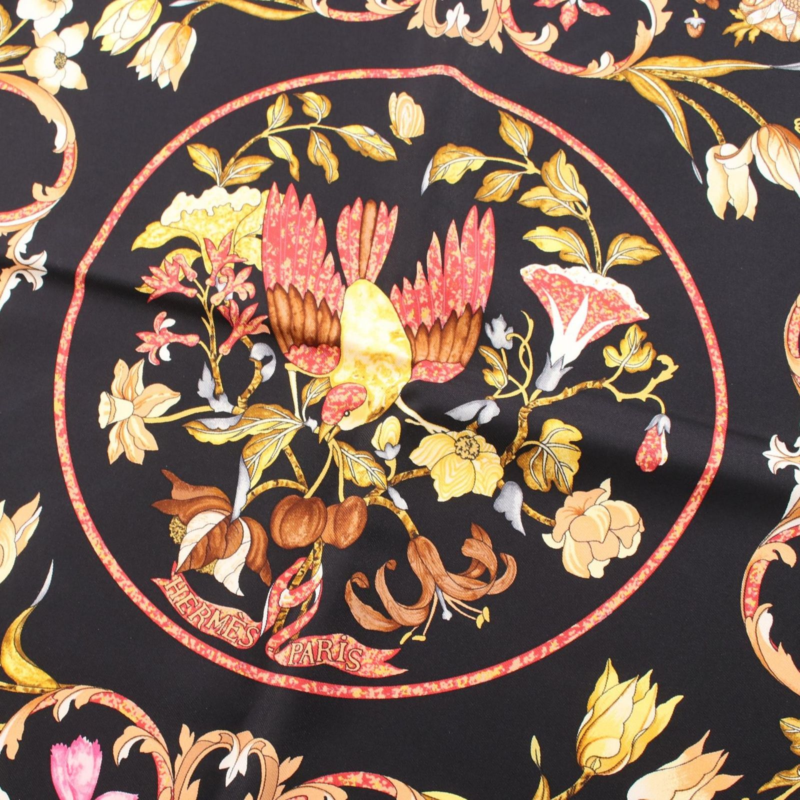 HERMES エルメス カレ90 PIERRES d'Orient et d'OCCIDENT スカーフ