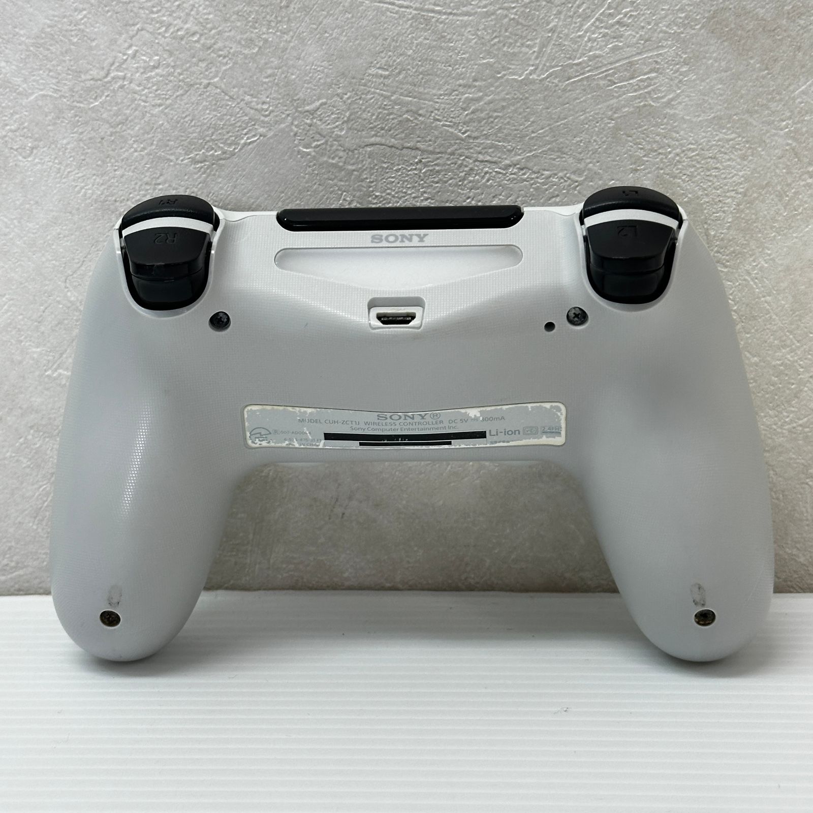 純正品】 PlayStation 4 PS4 ワイヤレスコントローラー CUH-ZCT1J