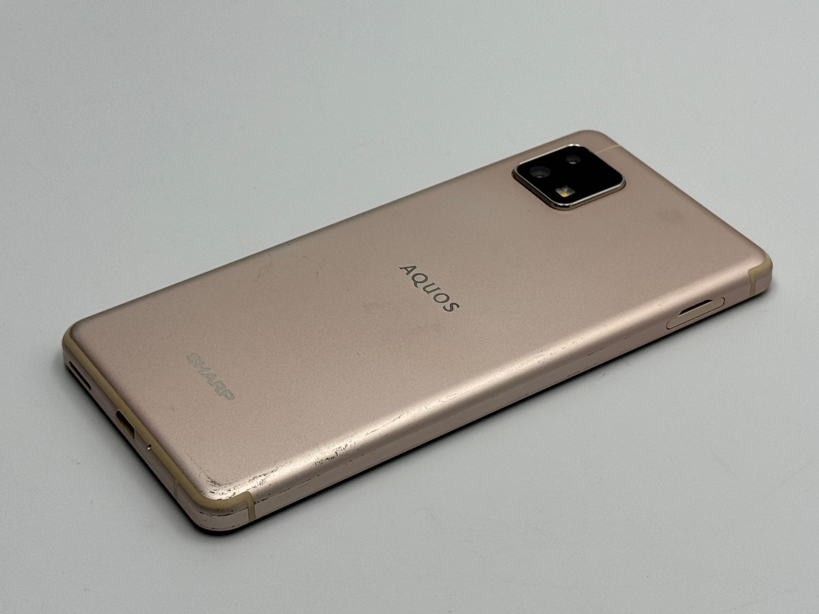 箱付き中古C】AQUOS sense4 lite SH-RM15 ライトカッパー SIMフリー 白