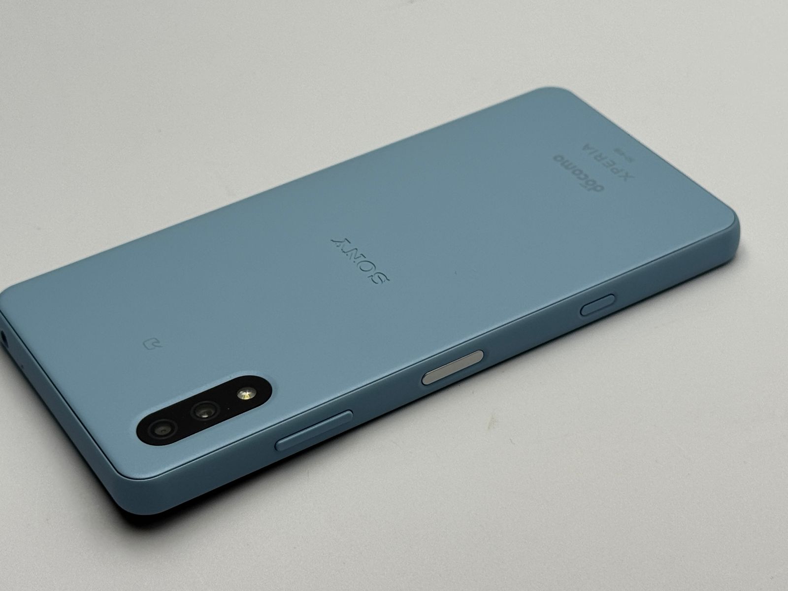 箱付き中古A】Xperia Ace II SO-41B ブルー SIMフリー 白ロム - メルカリ