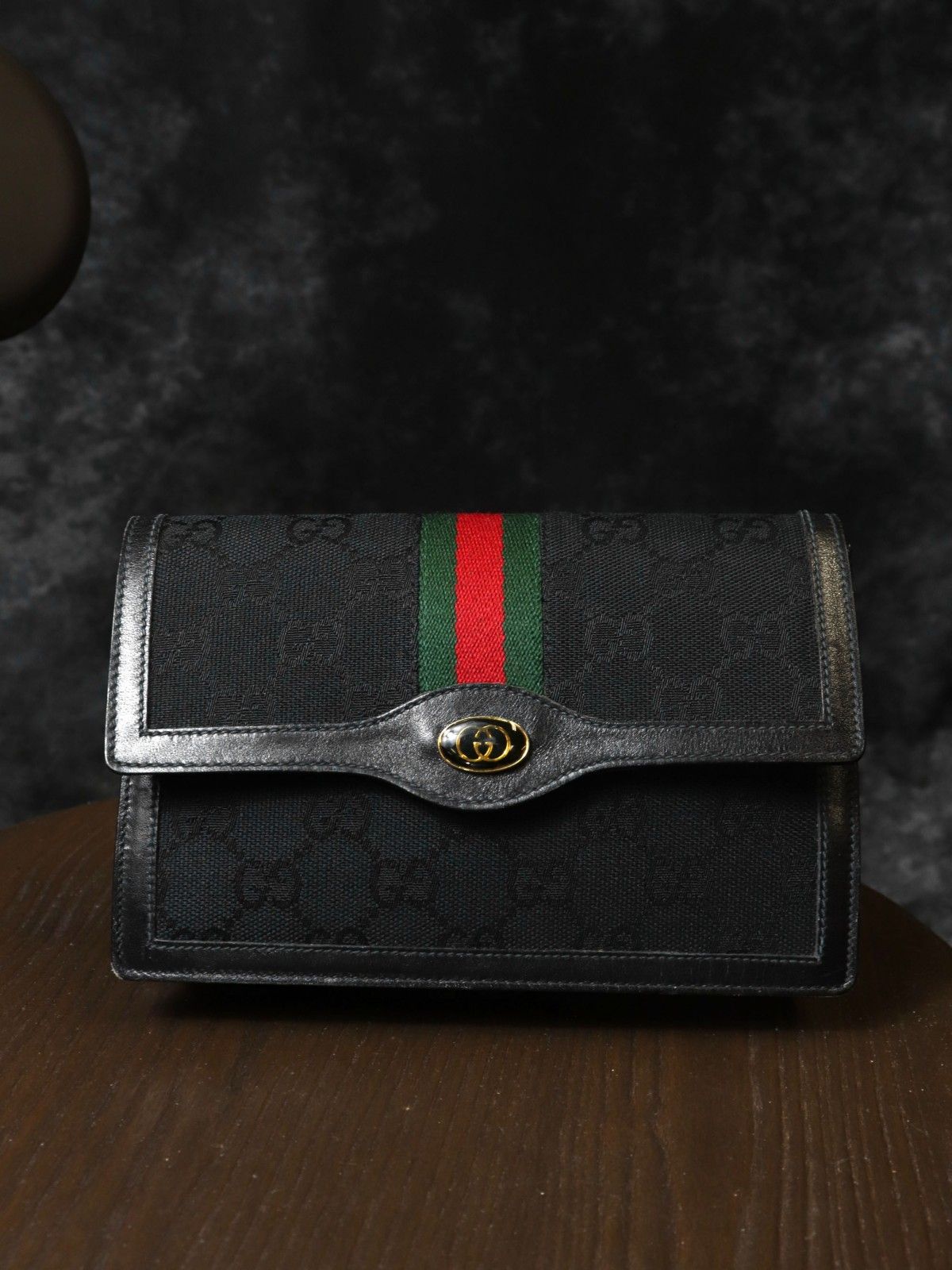 GUCCI グッチ オールドグッチ ヴィンテージ グッチパフューム シェリーライン GGキャンバス ポーチ ブラック 10,061円