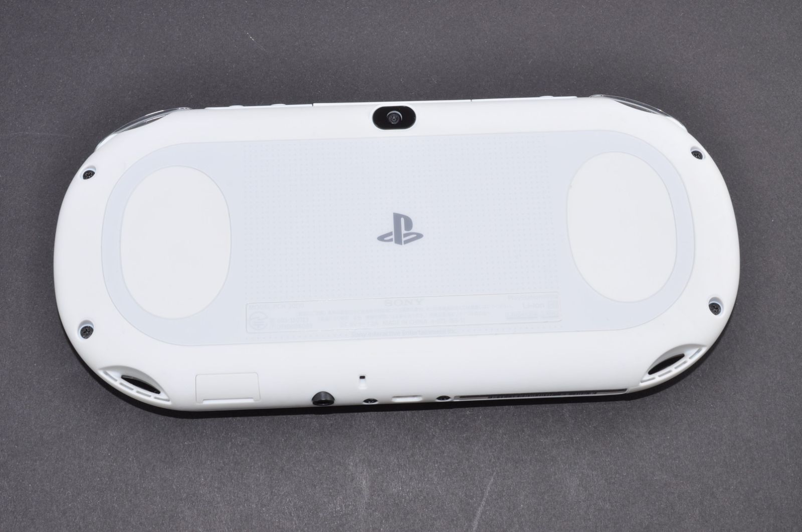 PlayStation®Vita Wi-Fiモデル ホワイト PCH-2000 ZA22 ソニー SONY PS