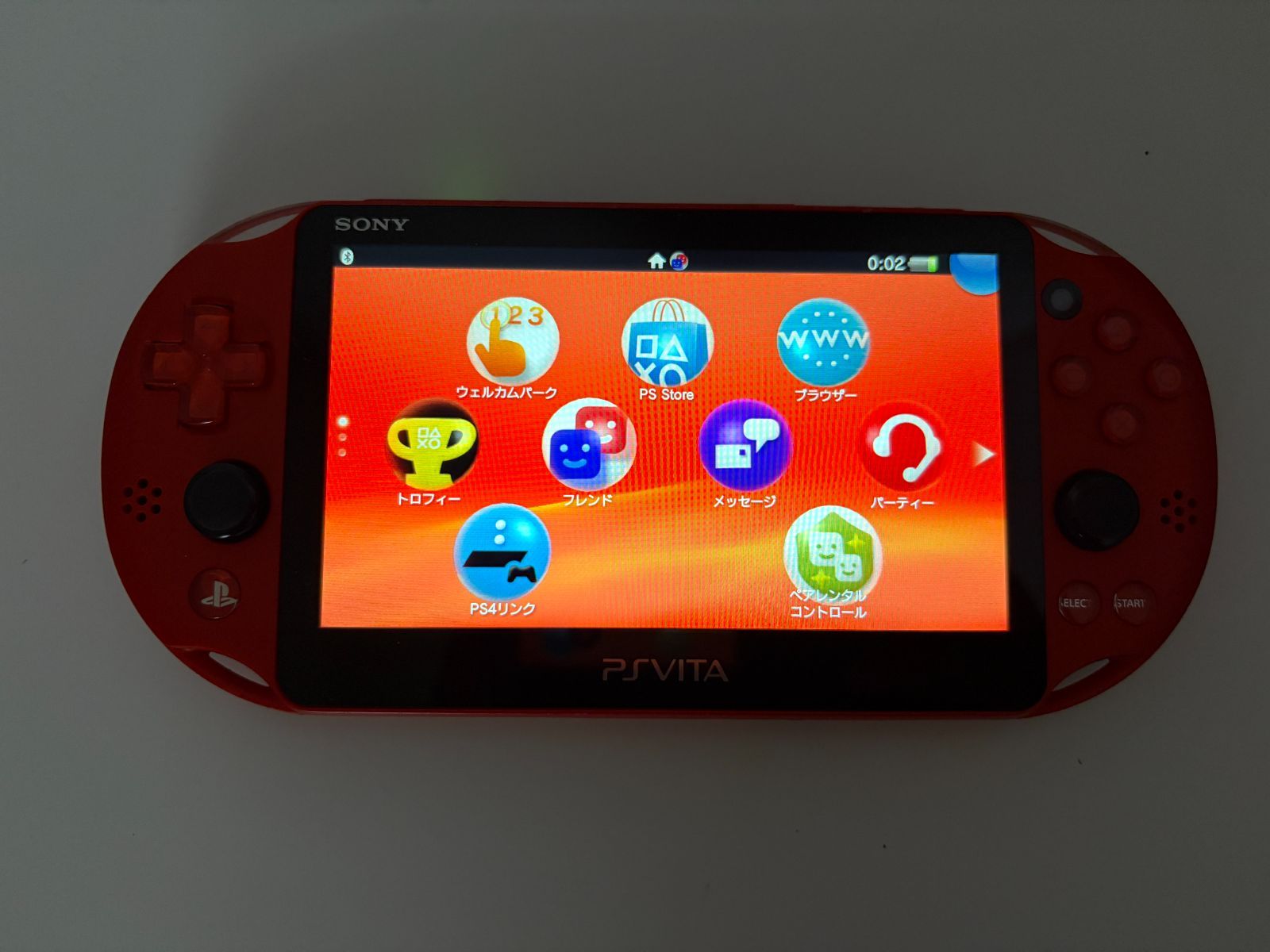 PlayStation®Vita Wi-Fiモデル メタリックレッド PCH-2000 ZA26 ソニー