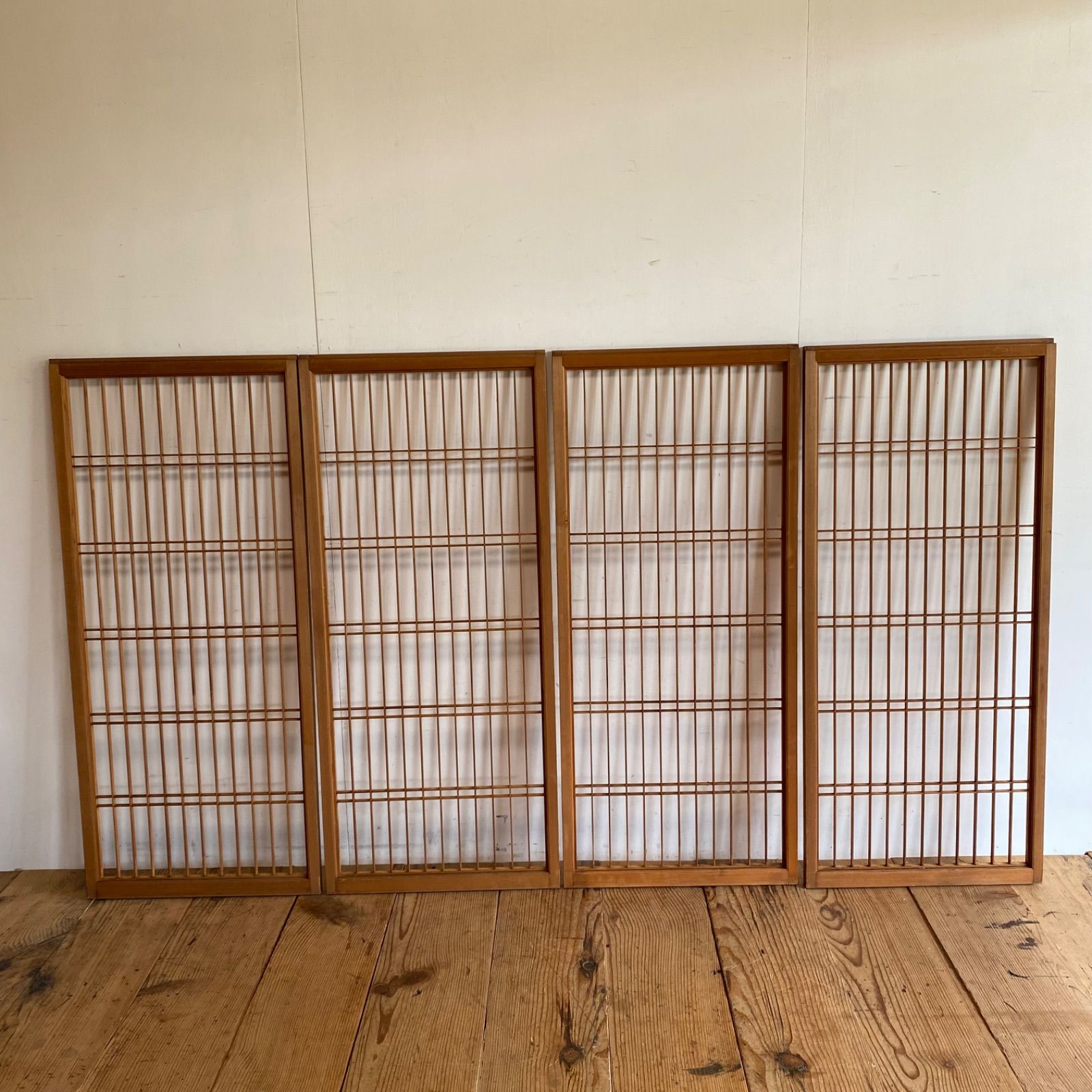 3F【昭和レトロ】職人手作り 木製障子 2枚セット 古道具 古民家建具 3F【昭和レトロ】職人手作り 木製障子 2枚セット 古道具 古民家建具 3F