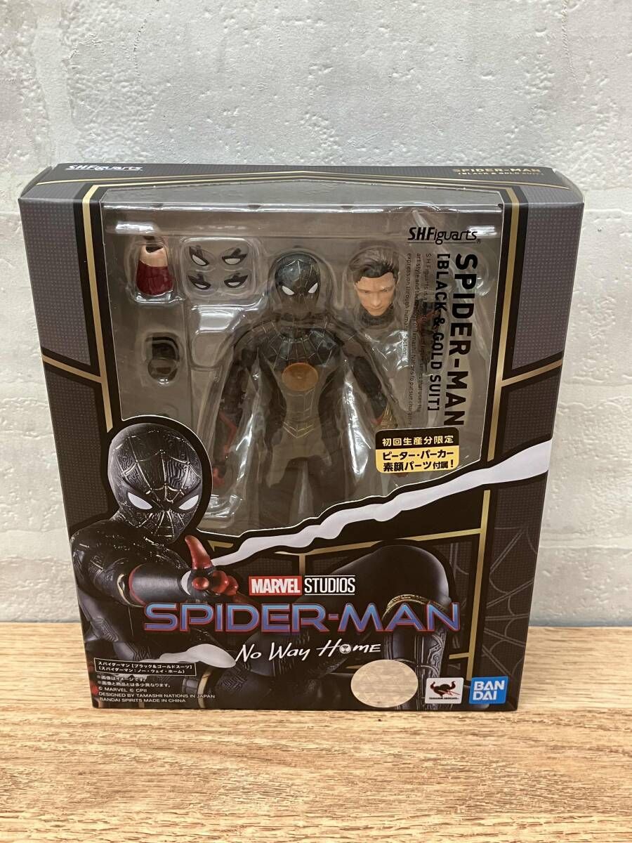 S.H.Figuarts 스파이더맨 [블랙 & 골드 수트] (보너스 포함) (스파이더맨: 노 웨이 홈)