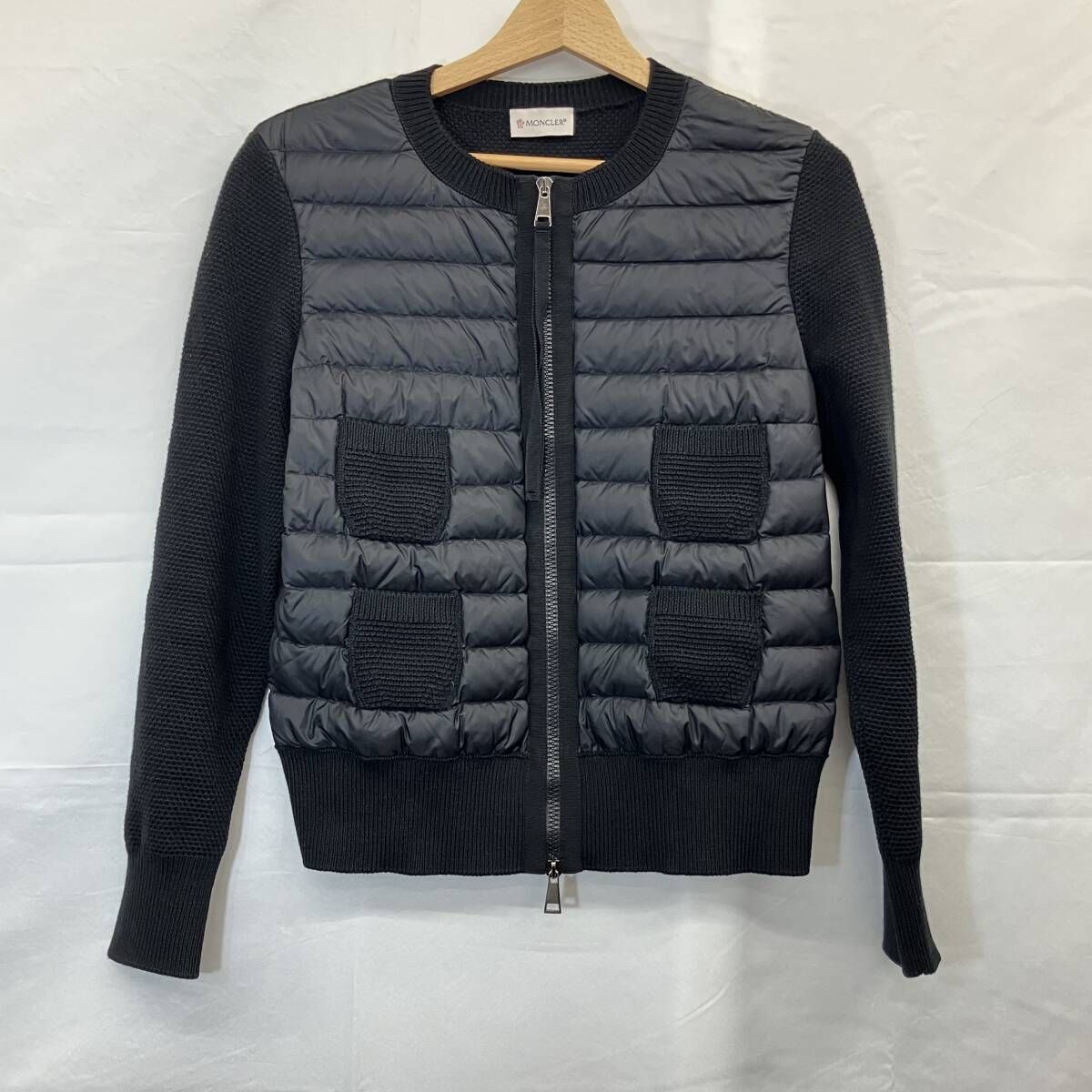 MONCLER / モンクレール / ダウンジャケット / E20939474800 98125