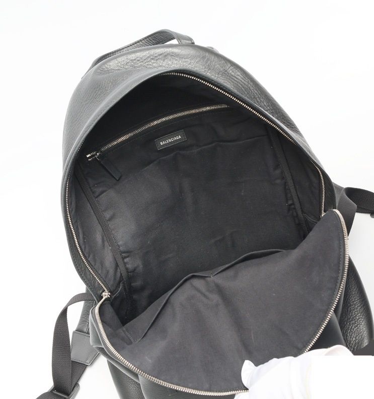 バレンシアガ / BALENCIAGA エブリデイ レザー バックパック
