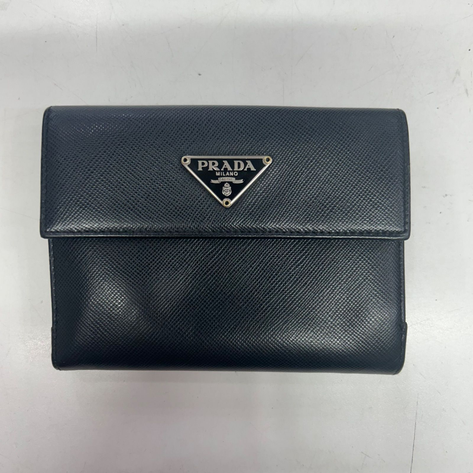 PRADA 二つ折り財布　糀谷店