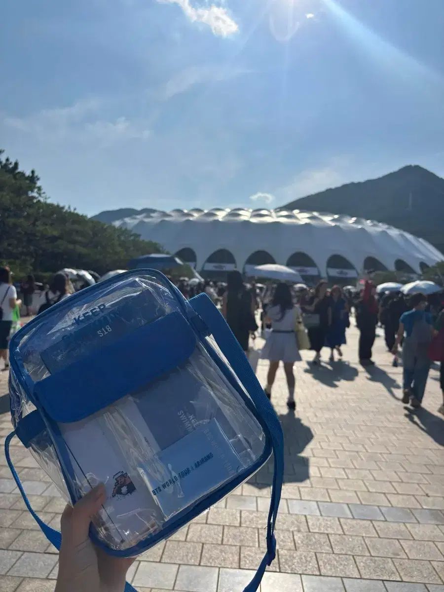 BTS ワールドツアー 13日 gift