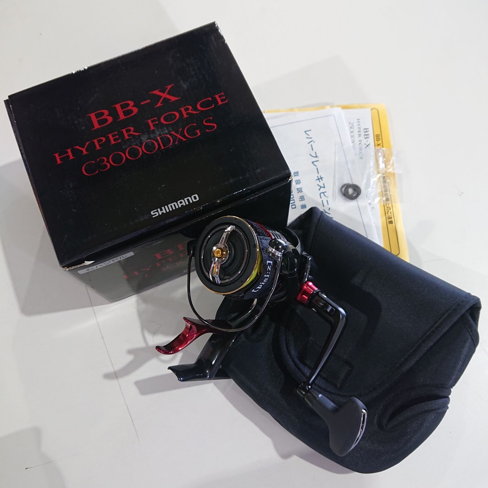 シマノ　22 BB-Xハイパーフォース　C3000DXG S　右ハンドル　スピニングリール 29,250円