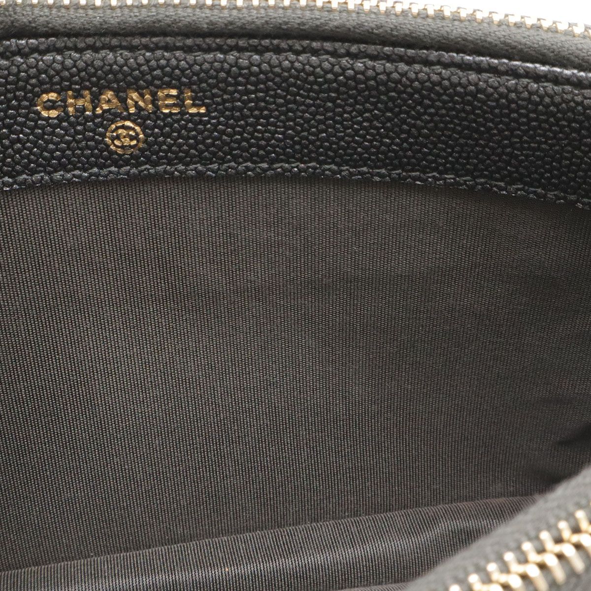 CHANEL シャネル マドモアゼル Vステッチ シェブロン チェーン 