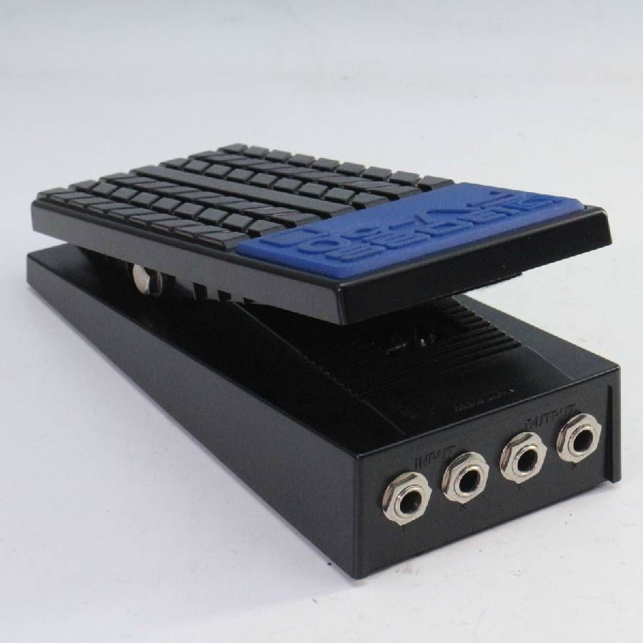 動作品】 BOSS ボス FV-50L ボリュームペダル 箱付き ロー