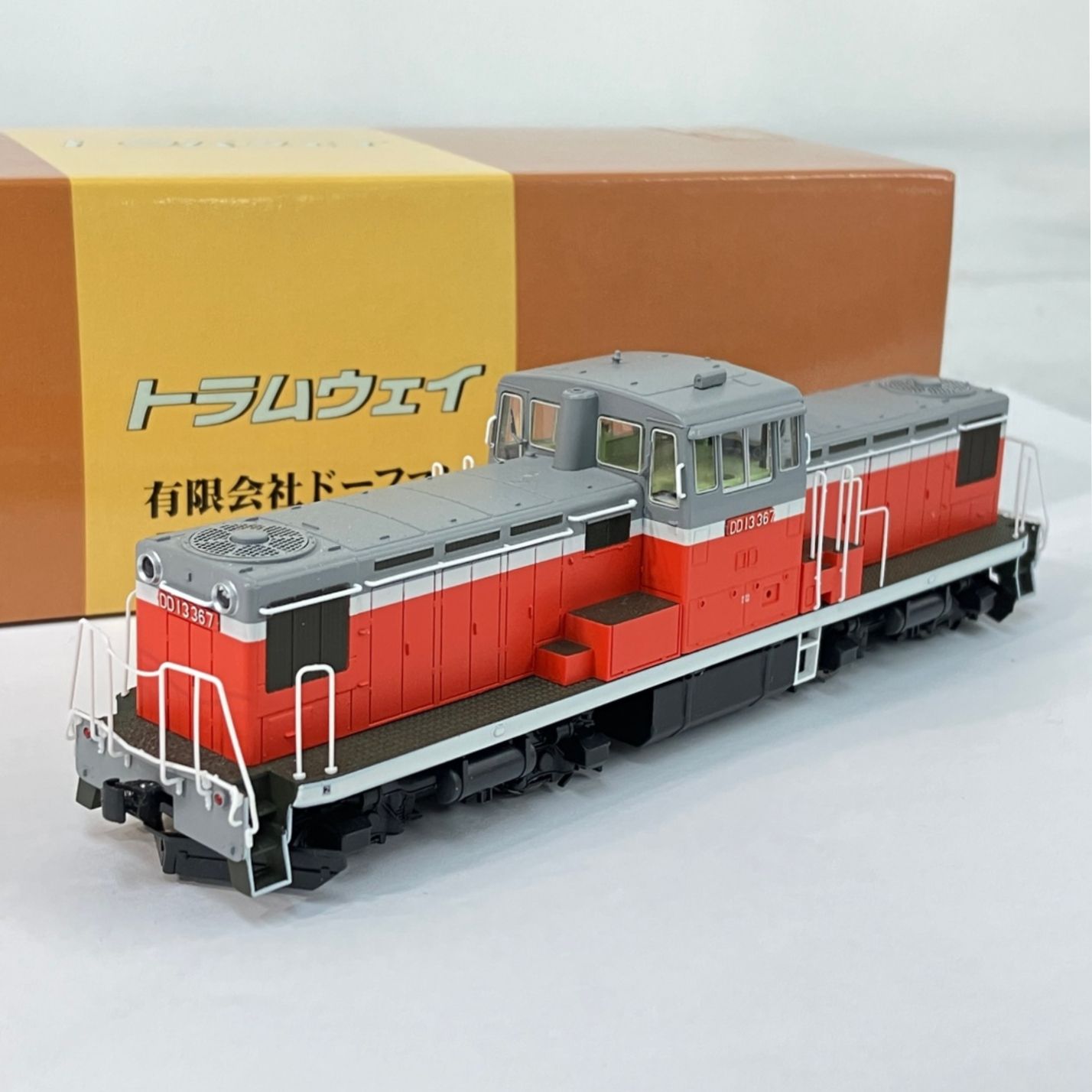 トラムウェイ 国鉄 DD13形 ディーゼル機関車 前照灯 2灯 第15次 非重連 寒地形 HOゲージ 鉄道模型 中古 N11354989