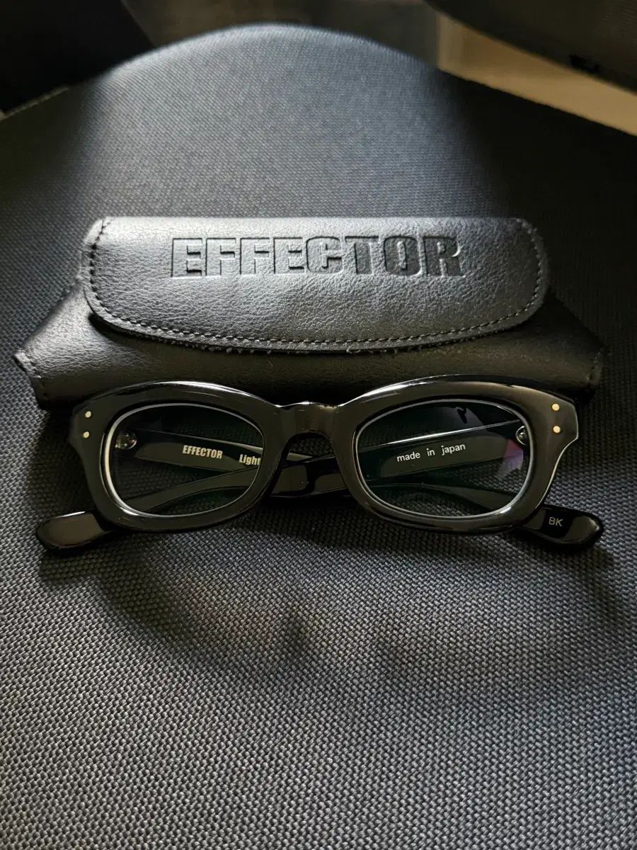 ほぼ新品級 エフェクター ライトニング メガネフレーム EFFECTOR LIGHTNIN'
