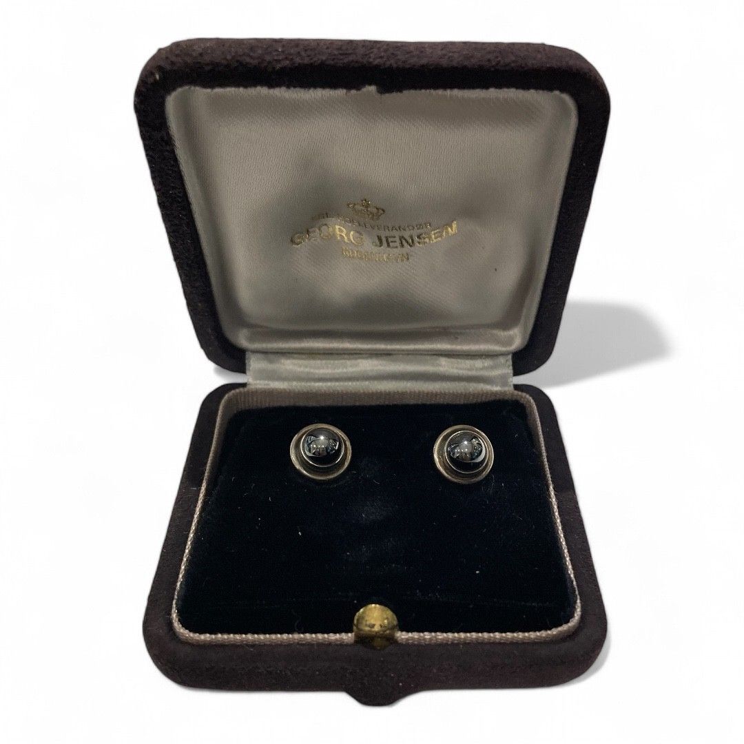 GEORG JENSEN (ジョージジェンセン) SV925 ヘマタイトピアス デザイン