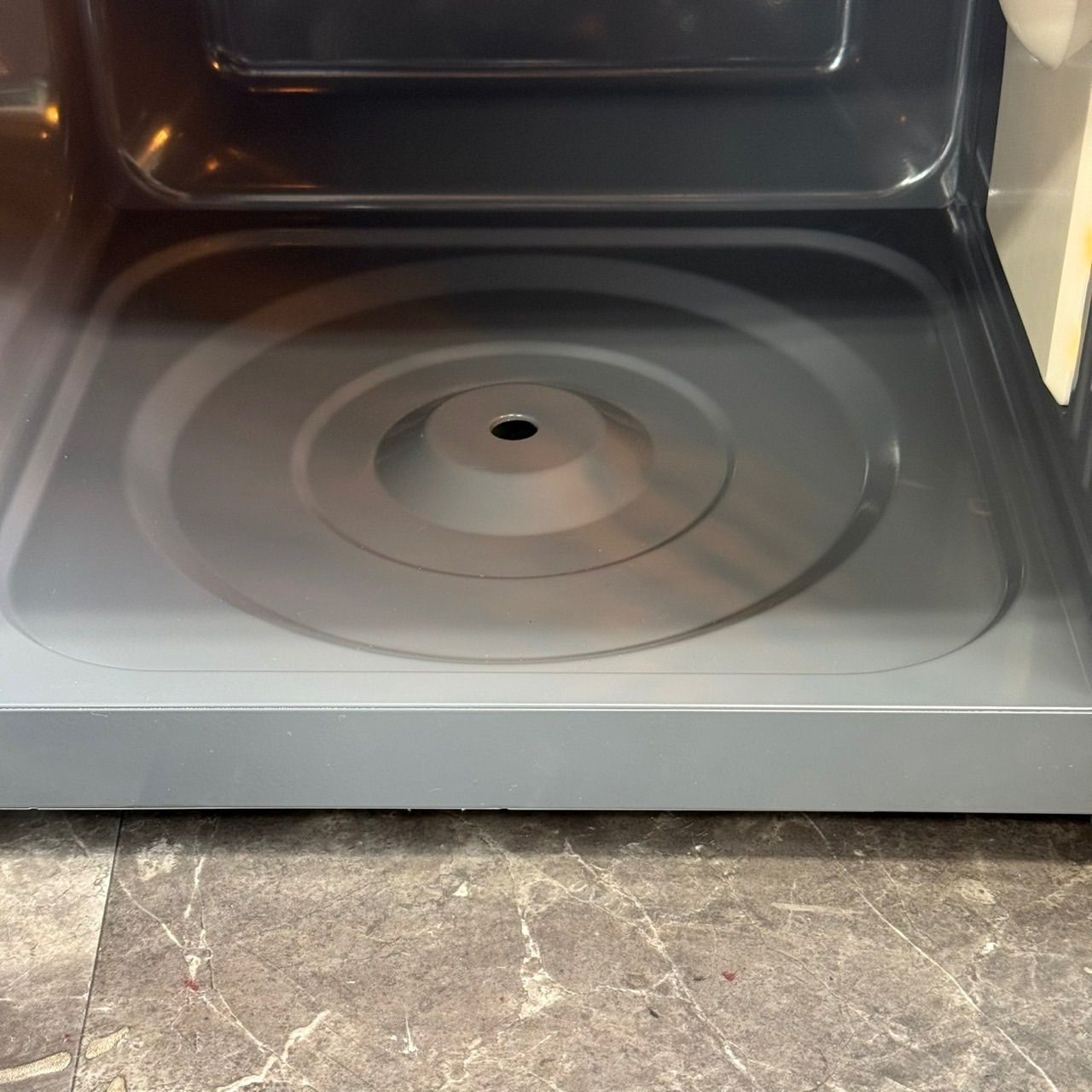 ☆送料込！美品 2025年製 ニトリ BN20M WH マイコン電子レンジ 17L 