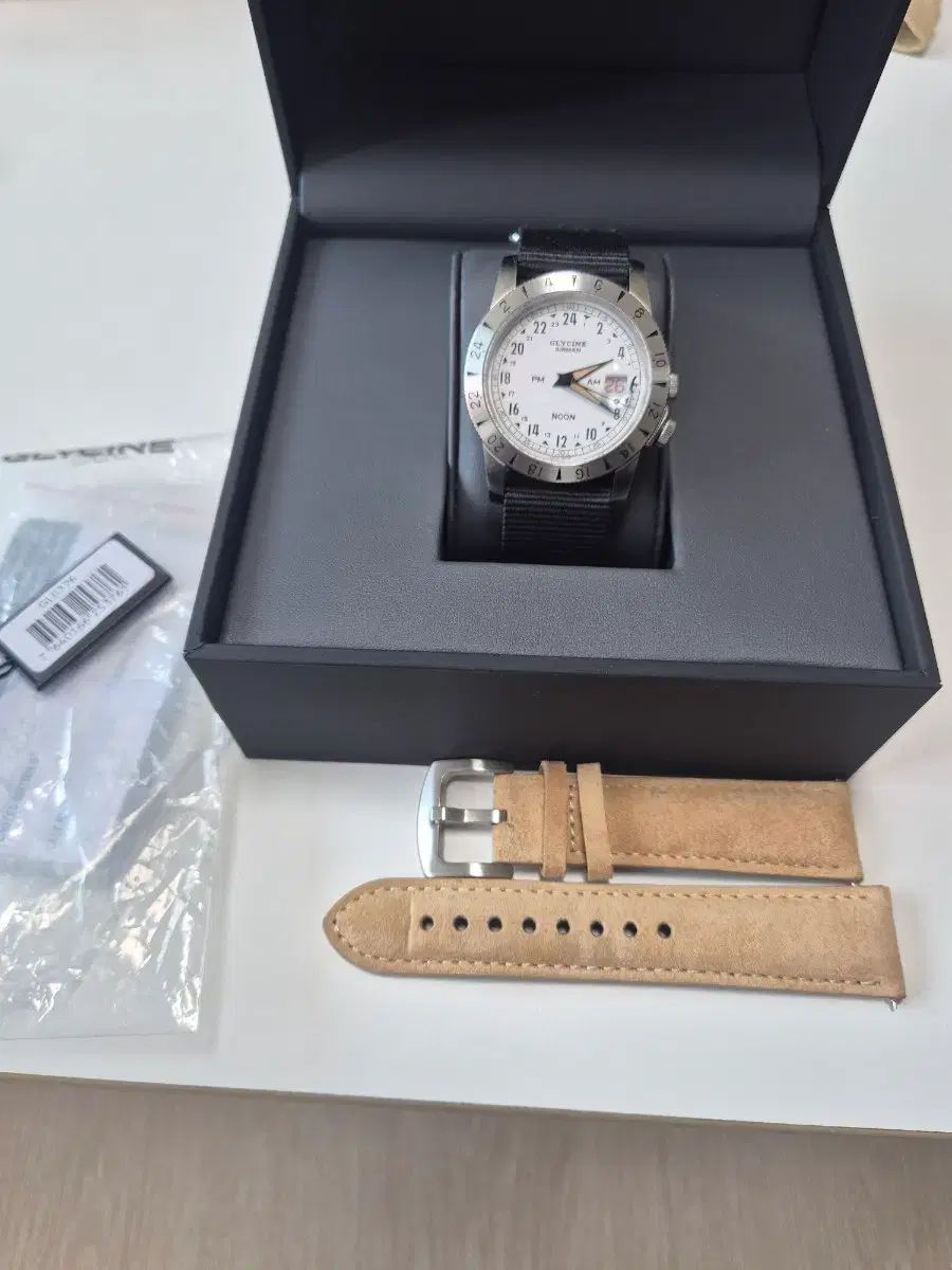 GLYCINE エアマン 目