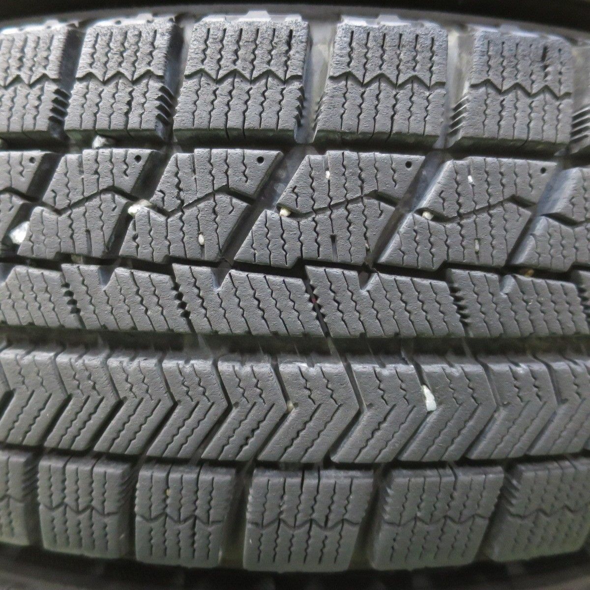 バリ溝！キレイ！8.5分☆スタッドレス 155/65R14 ブリヂストン