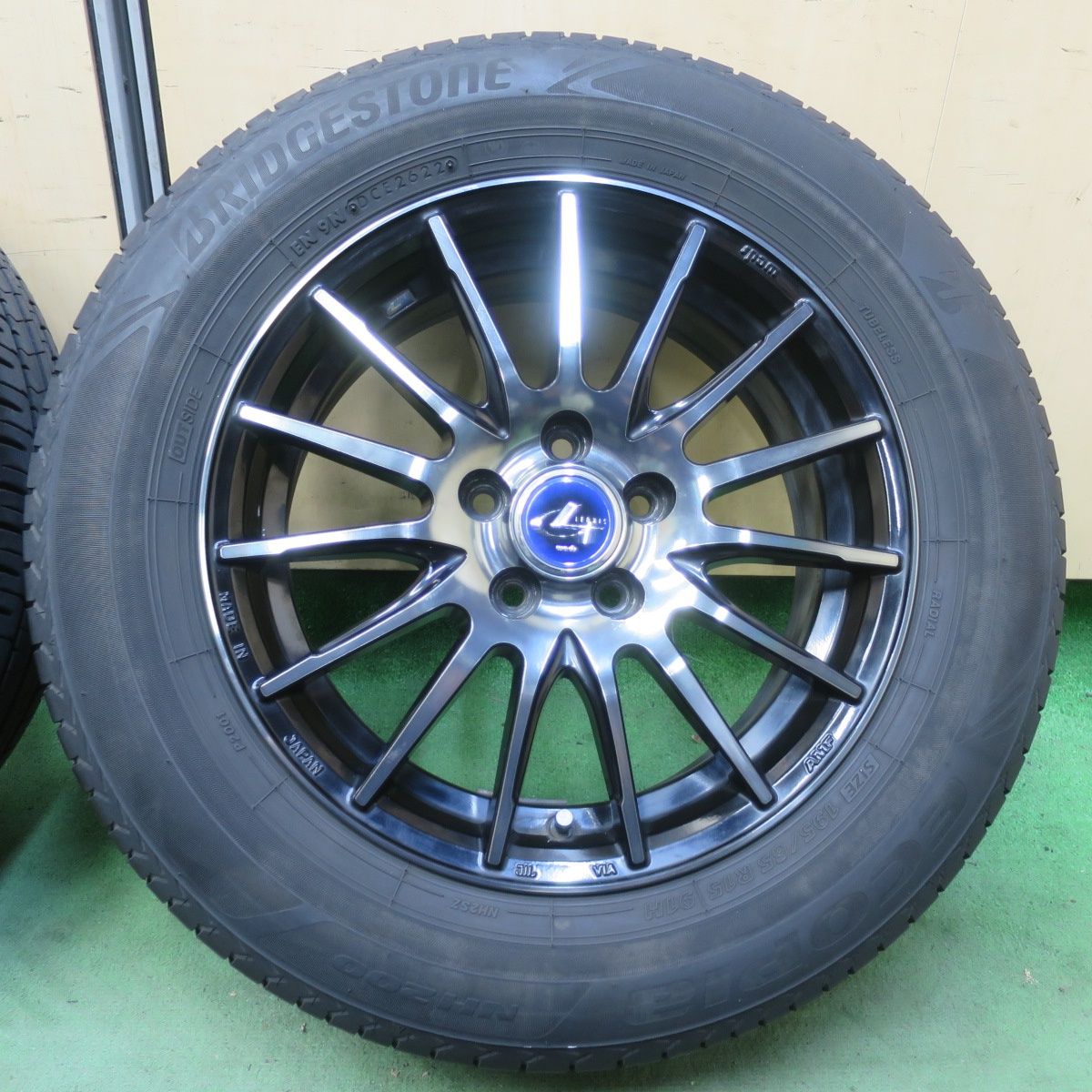 4本価格！22年☆プリウス 等 LEONIS NAVIA 05 AMF 195/65R15 