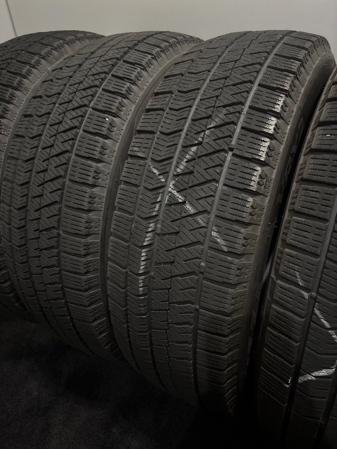 ★205/65R16 BRIDGESTONE/VRX2 25年製 スタッドレス 4本 ブリヂストン ブリザック エスティマ ヤリスクロス (3-M538)