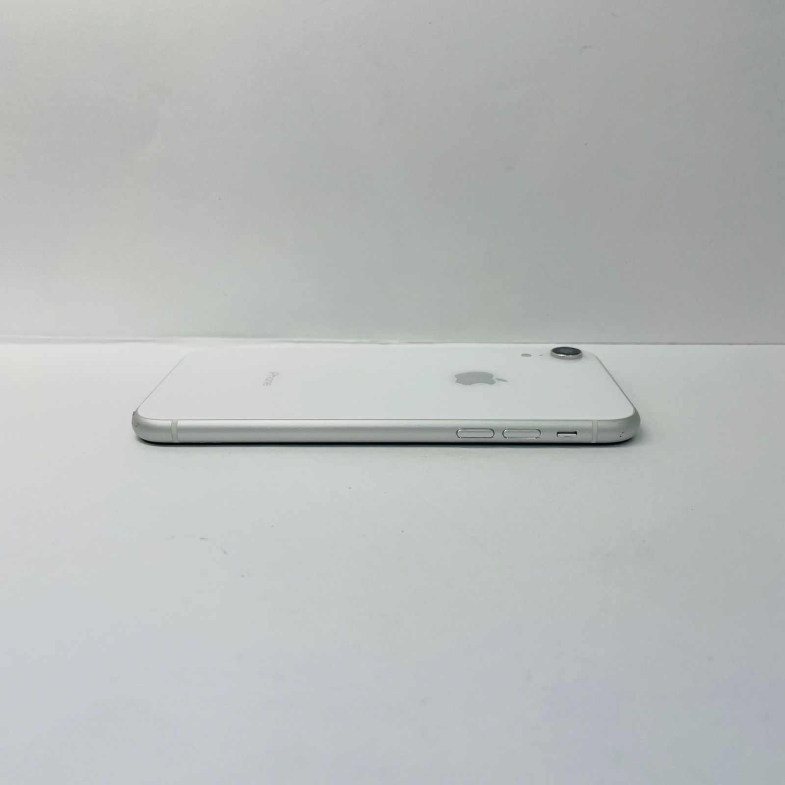 iPhone XR 128GB ホワイト SIMフリー (ジャンク) - メルカリ