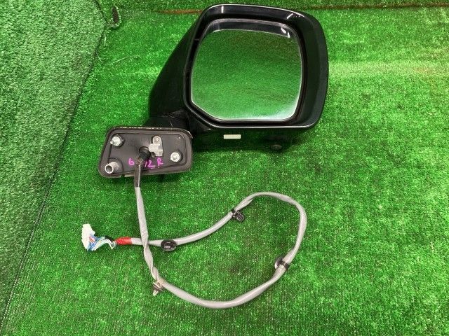 エルグランド PNE52 右サイドミラー・ドアミラー 350ハイウェイスター