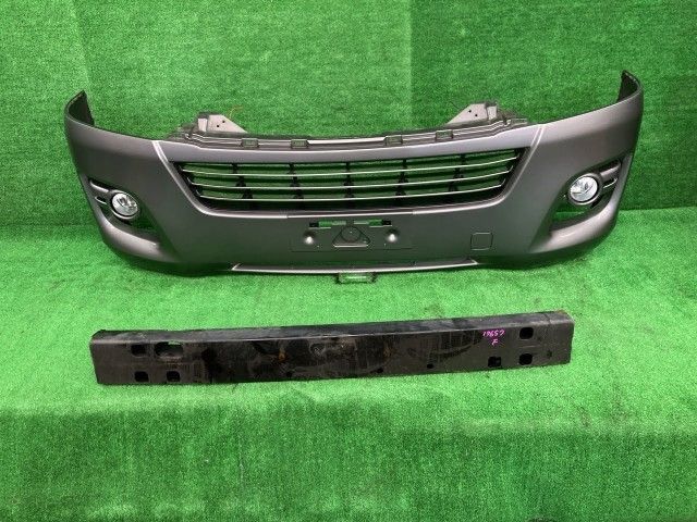 NV350キャラバン VW6E26 フロントバンパー ロング低床DX 4WD 3人 62022-3XA3A K51