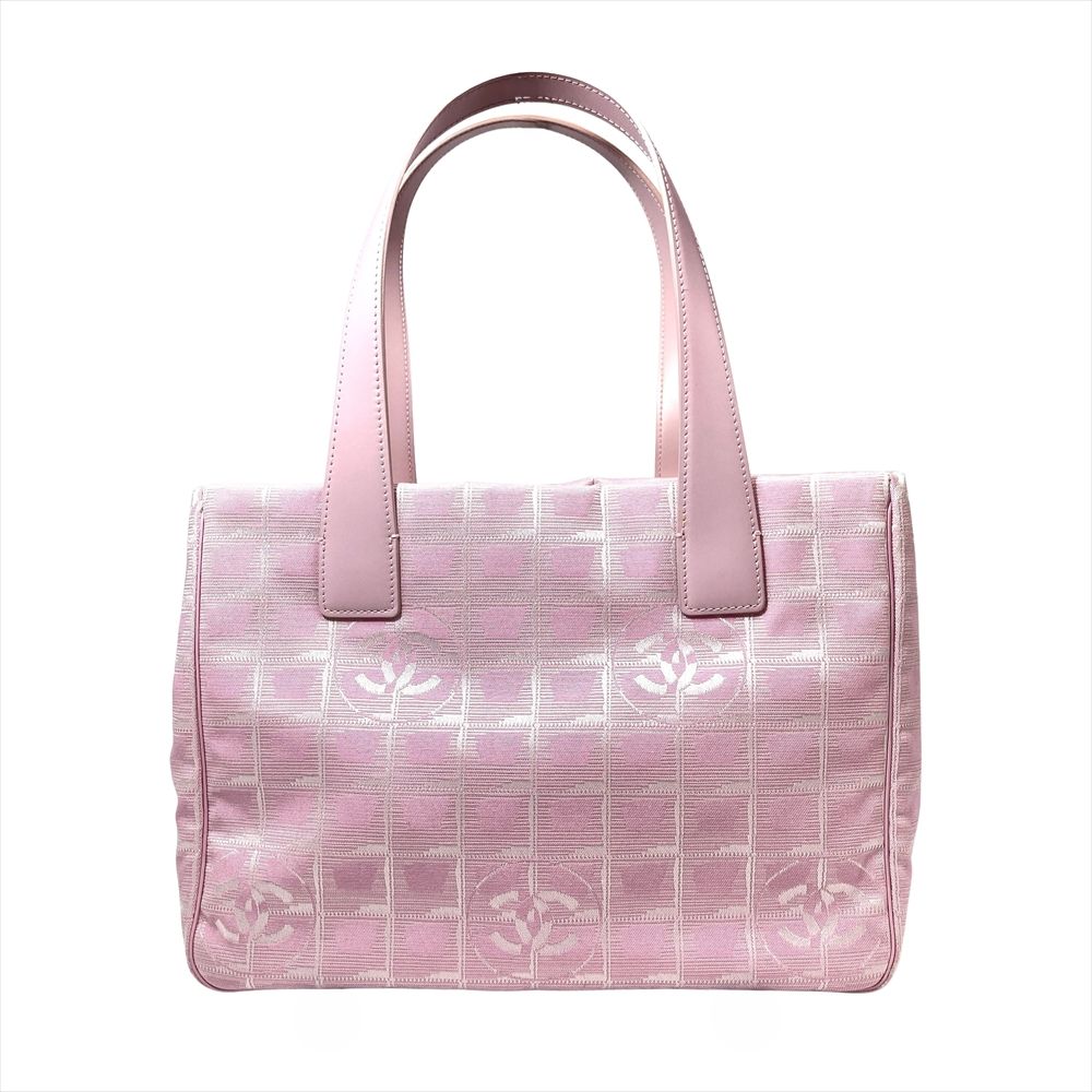 CHANEL ピンク ナイロンショルダーバッグ　トラベルライン シャネル CHANEL ニュートラベルライン PM トートバッグ ナイロン