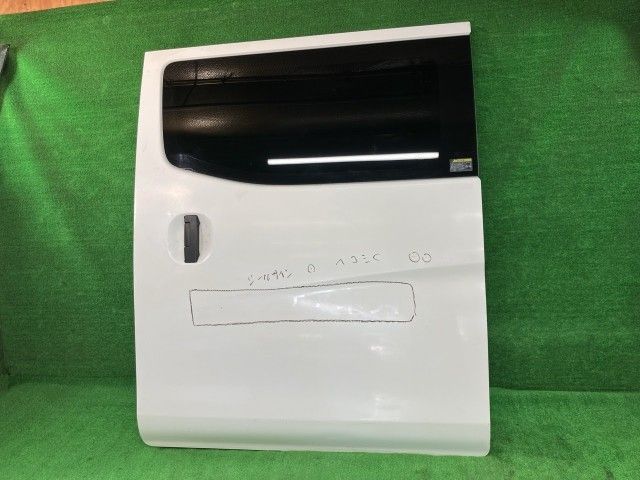 NV350キャラバン VW6E26 左リアドア ロング低床DX 4WD 3人 アサヒ M213 H210A-3XAMA QM1