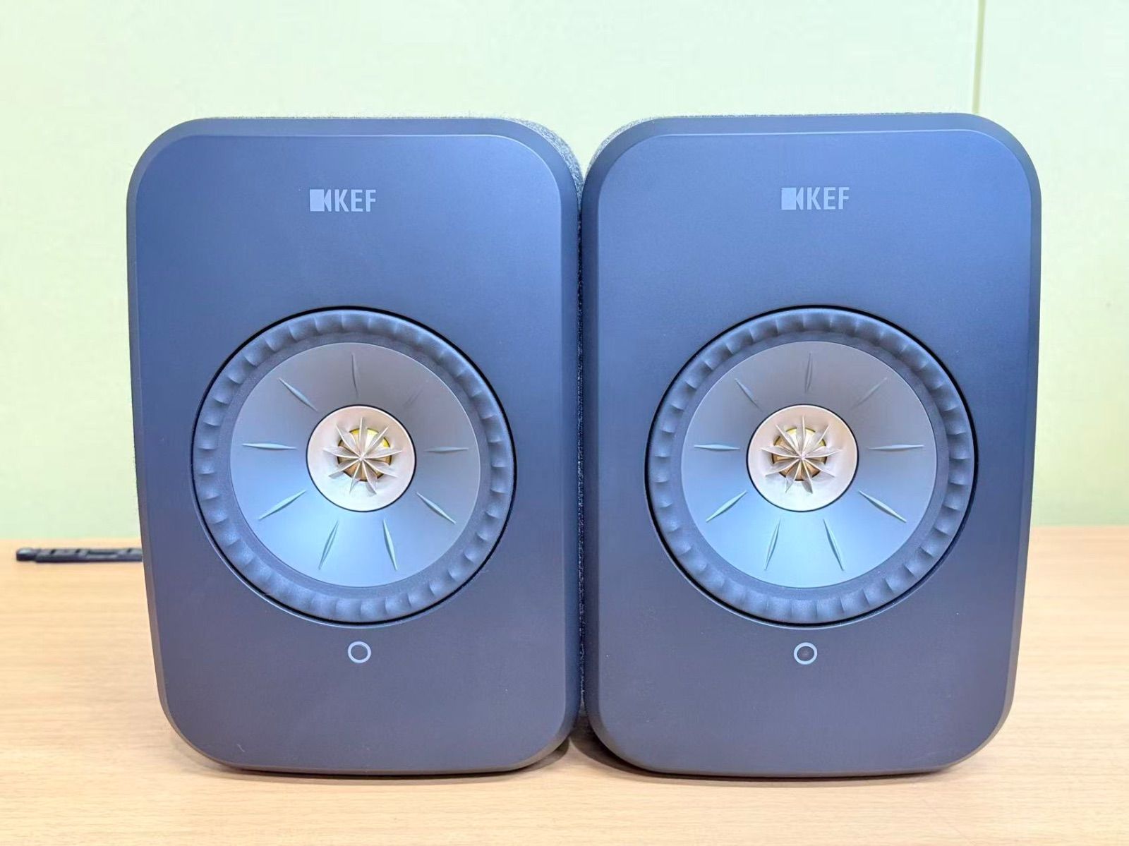 未使用 定価：19.8万 KEF LSX II [カーボンブラック] ワイヤレスHi-Fi