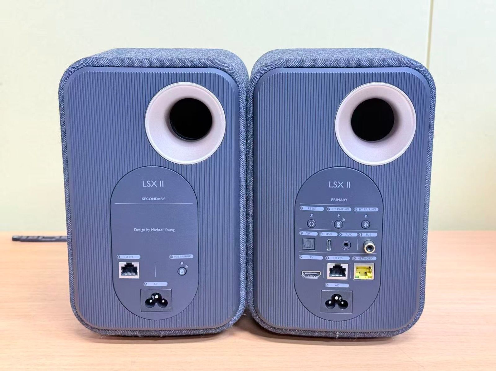 未使用 定価：19.8万 KEF LSX II [カーボンブラック] ワイヤレスHi-Fi