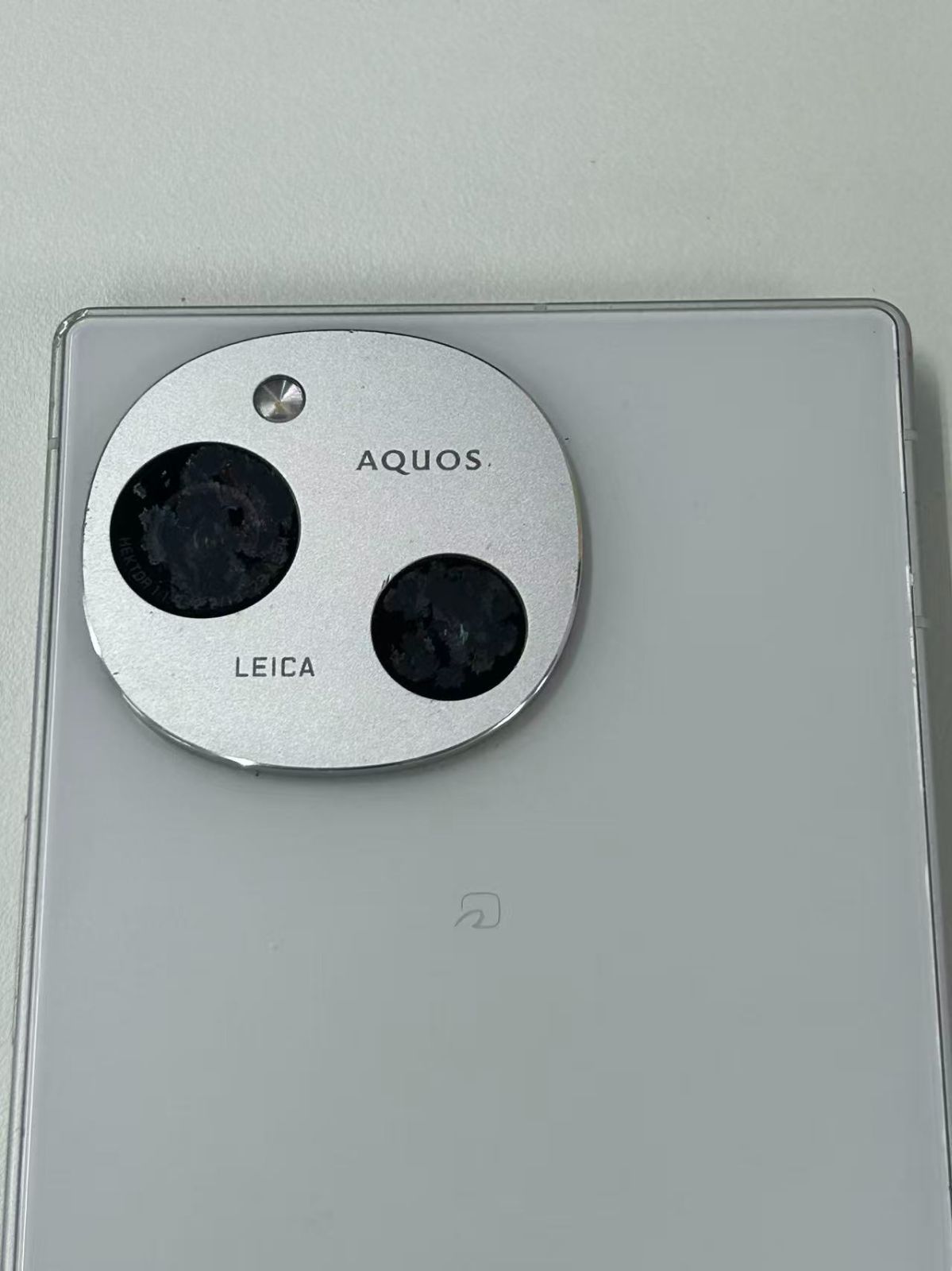 AQUOS R9 ホワイト ジャンク 2 ジャンク】AQUOS R9 ホワイト 起動不可 - メルカリ