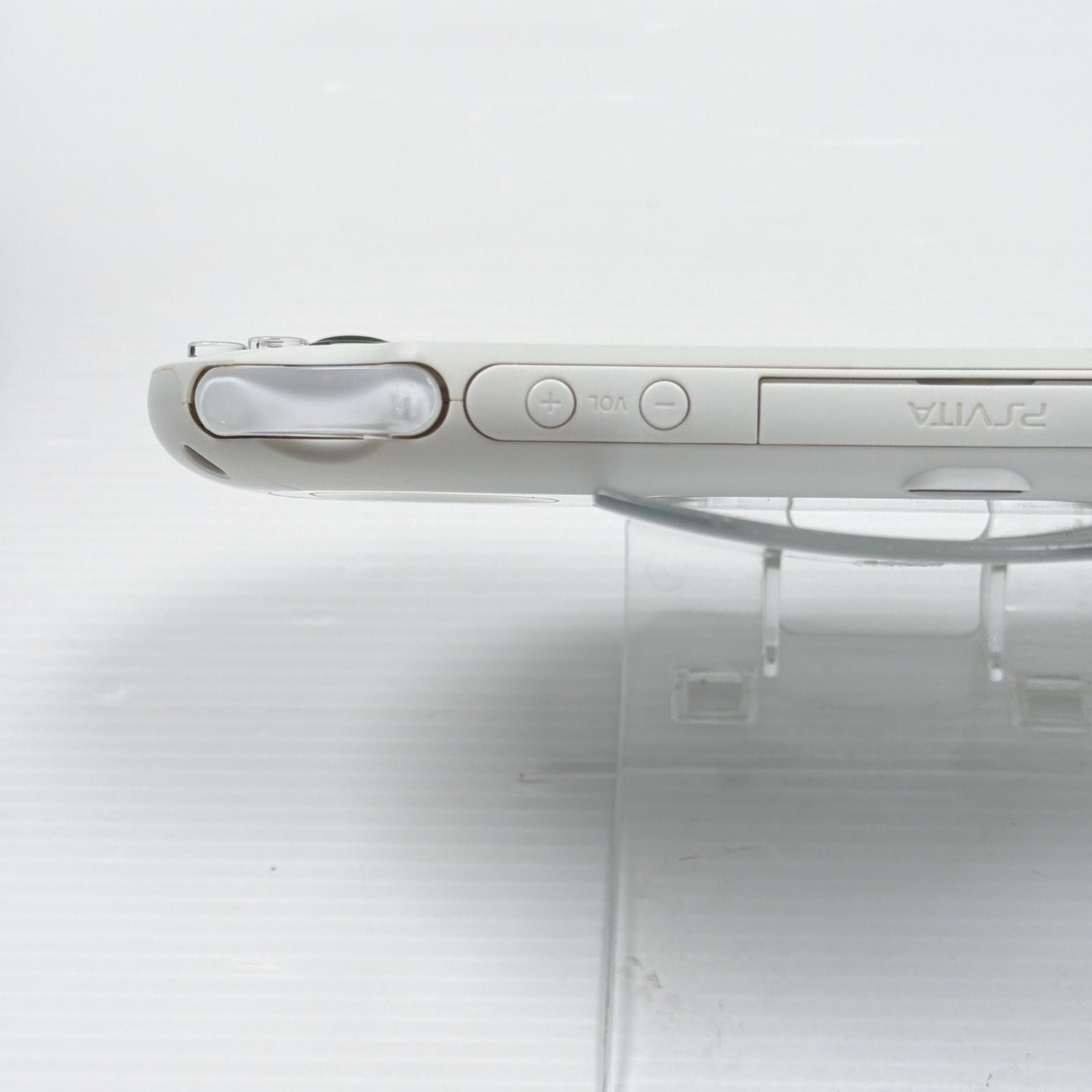 PSVITA PCH 2000 グレイシャーホワイト スターターキット 純正16GB