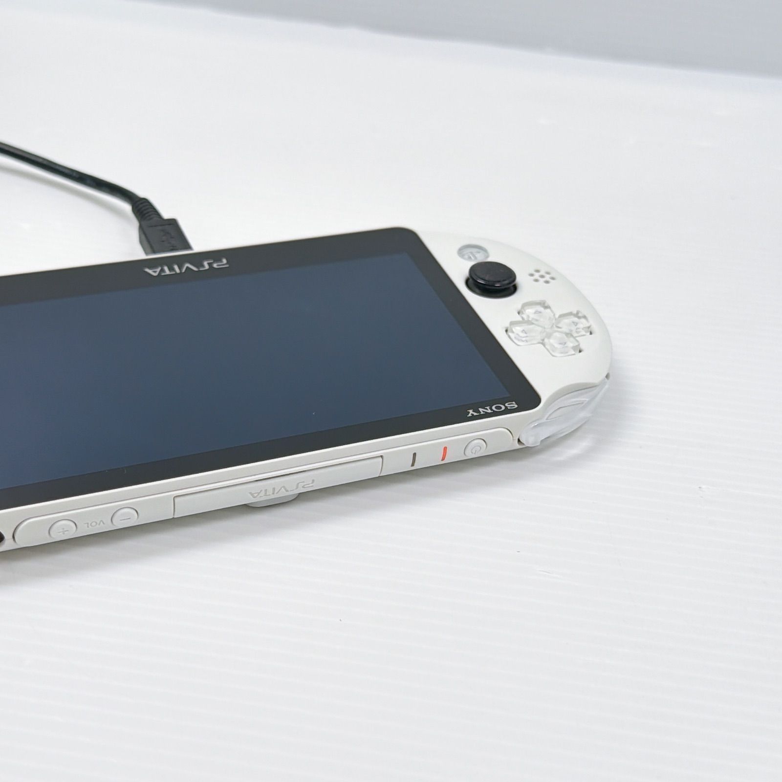 PSVITA PCH 2000 グレイシャーホワイト スターターキット 純正16GB